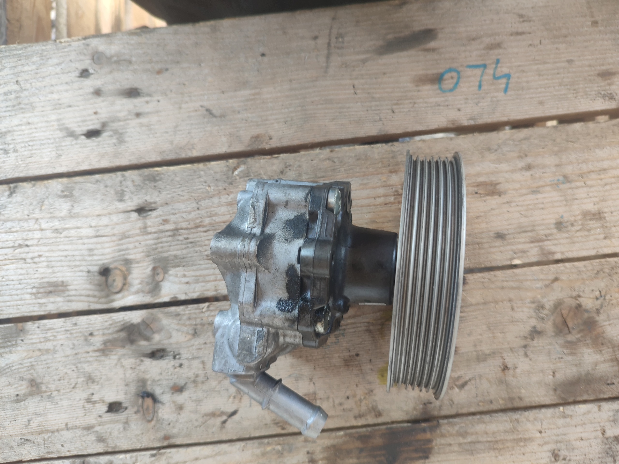 servo pump AUDI Q5 8R 8R0145153D 7651974175