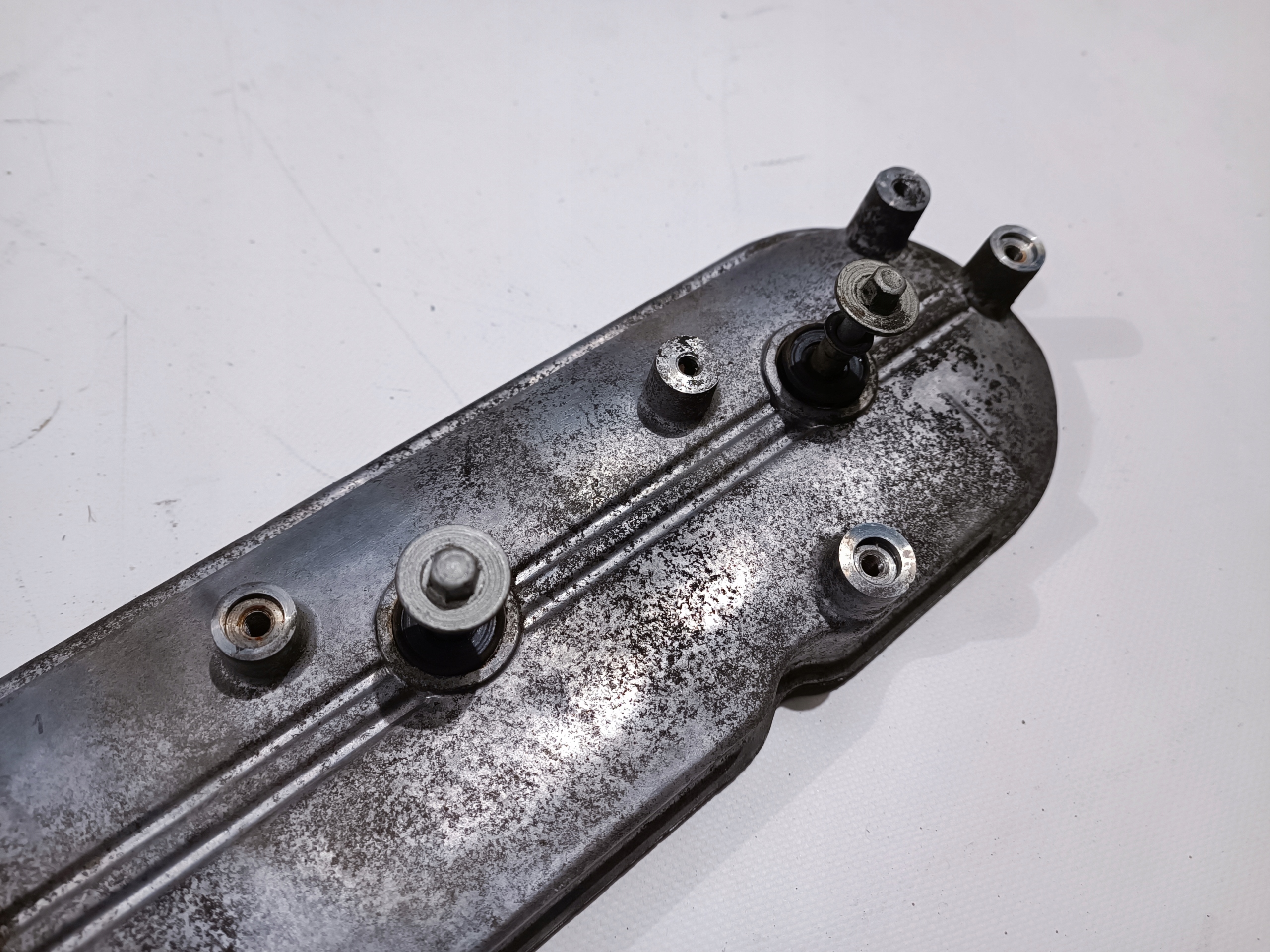 Abdeckung der Ventile links Chevrolet GMC Hummer H2 6.0