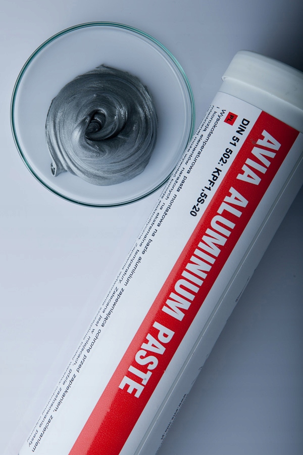 PASTA ALUMINIOWA AVIA ALUMINIUM PASTE 18kg Pojemność opakowania 18000 ml