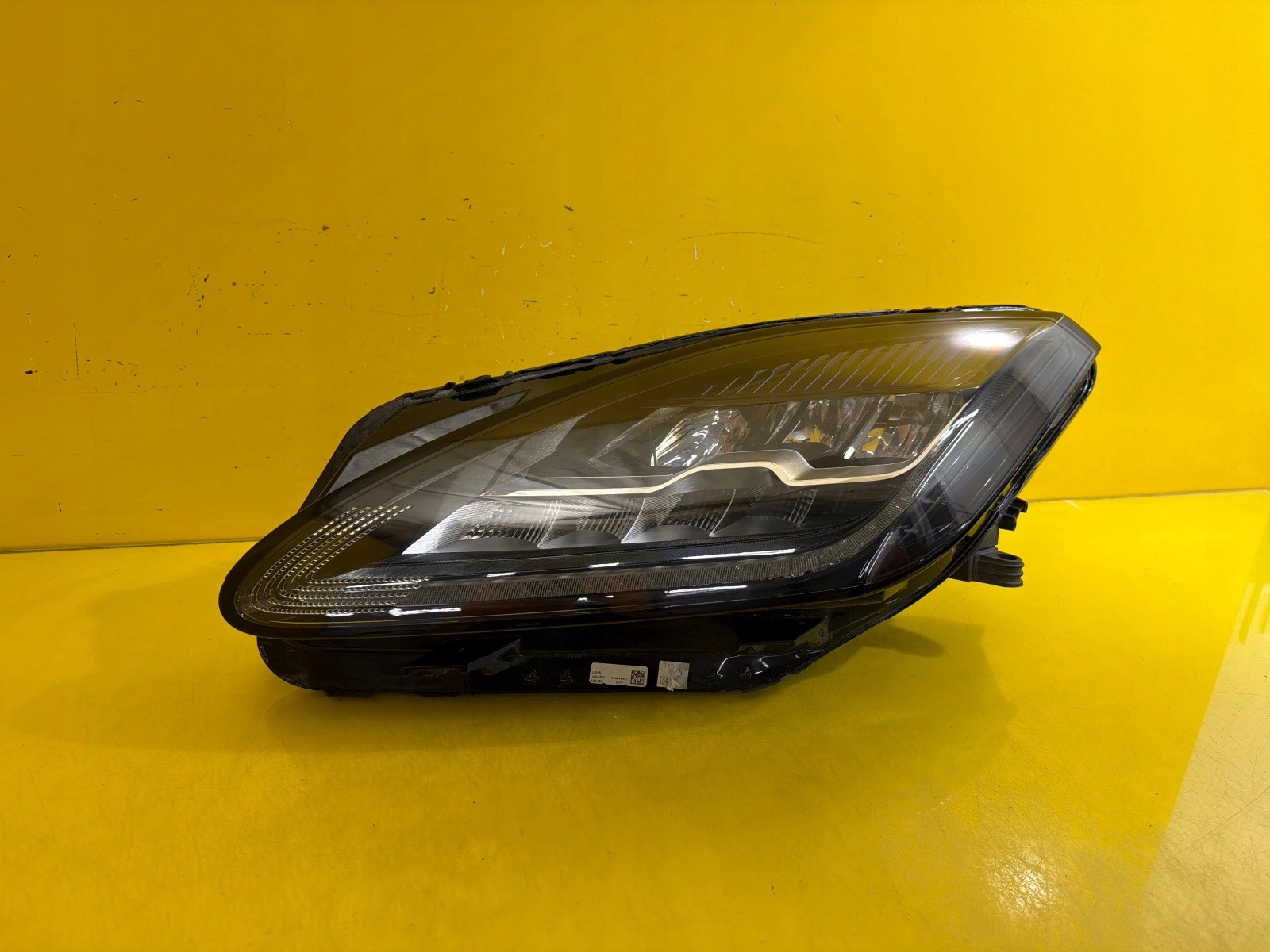 lámpa bal Jaguar E-Pace X540 LOW LED M9C3-13W030-BD