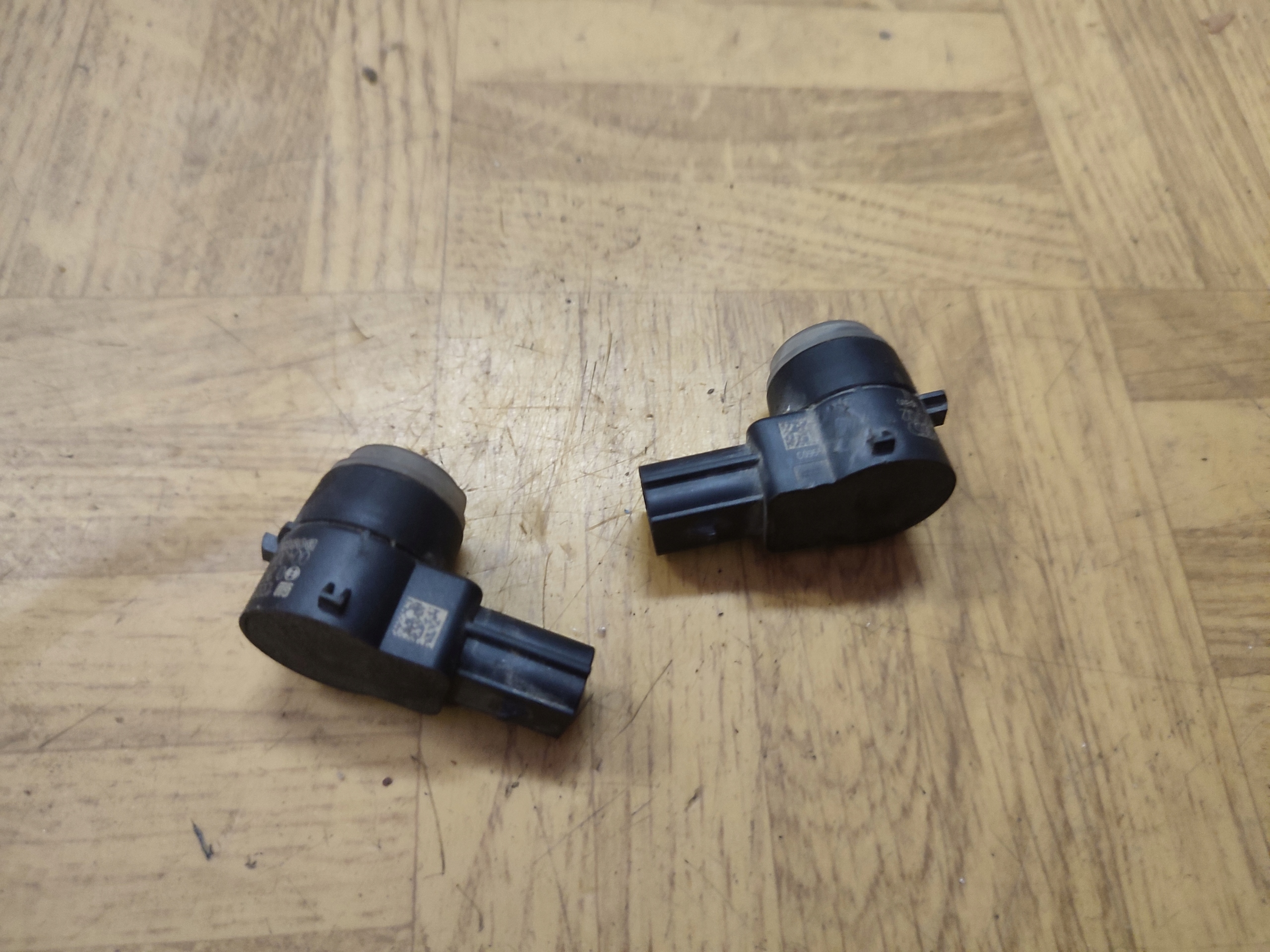 Sensor Parken PDC vorne OPEL MOKKA A 12-15 13326235