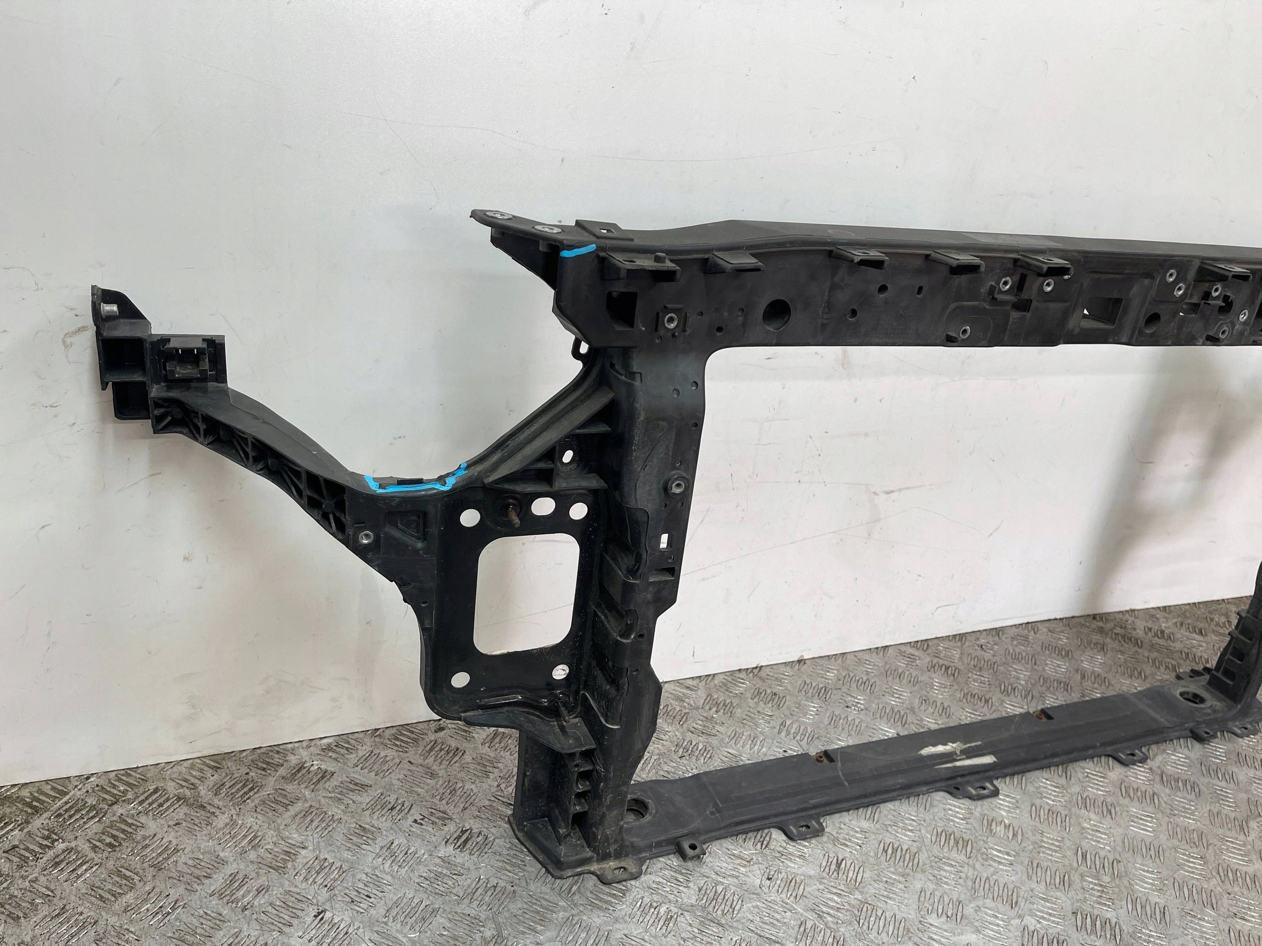 bar, wall front front KIA XCEED X-CEED 64102-J7500