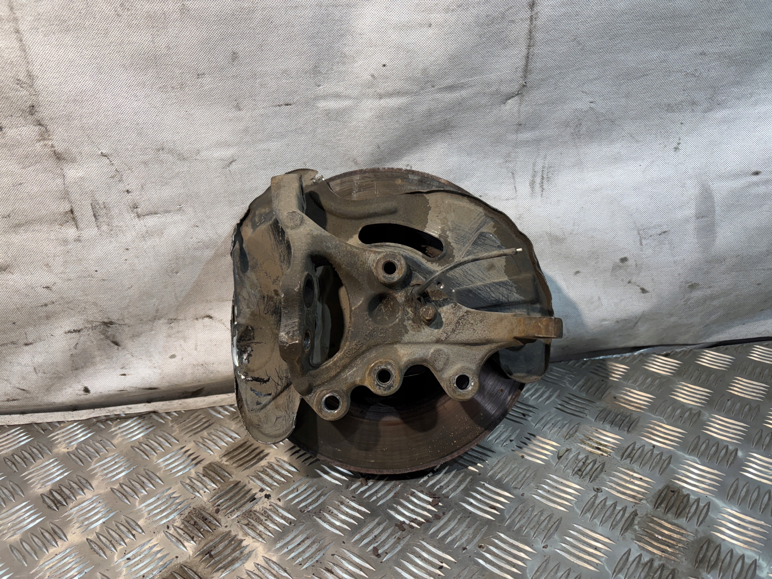 swing left front Mercedes W203 2,2CDI