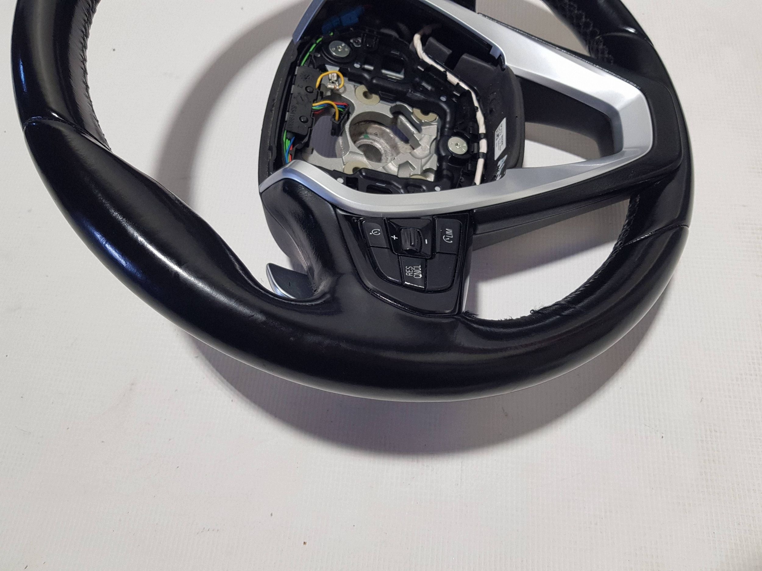 steering wheel, BMW 5 G30 G31 G32 G38 with shifting complete