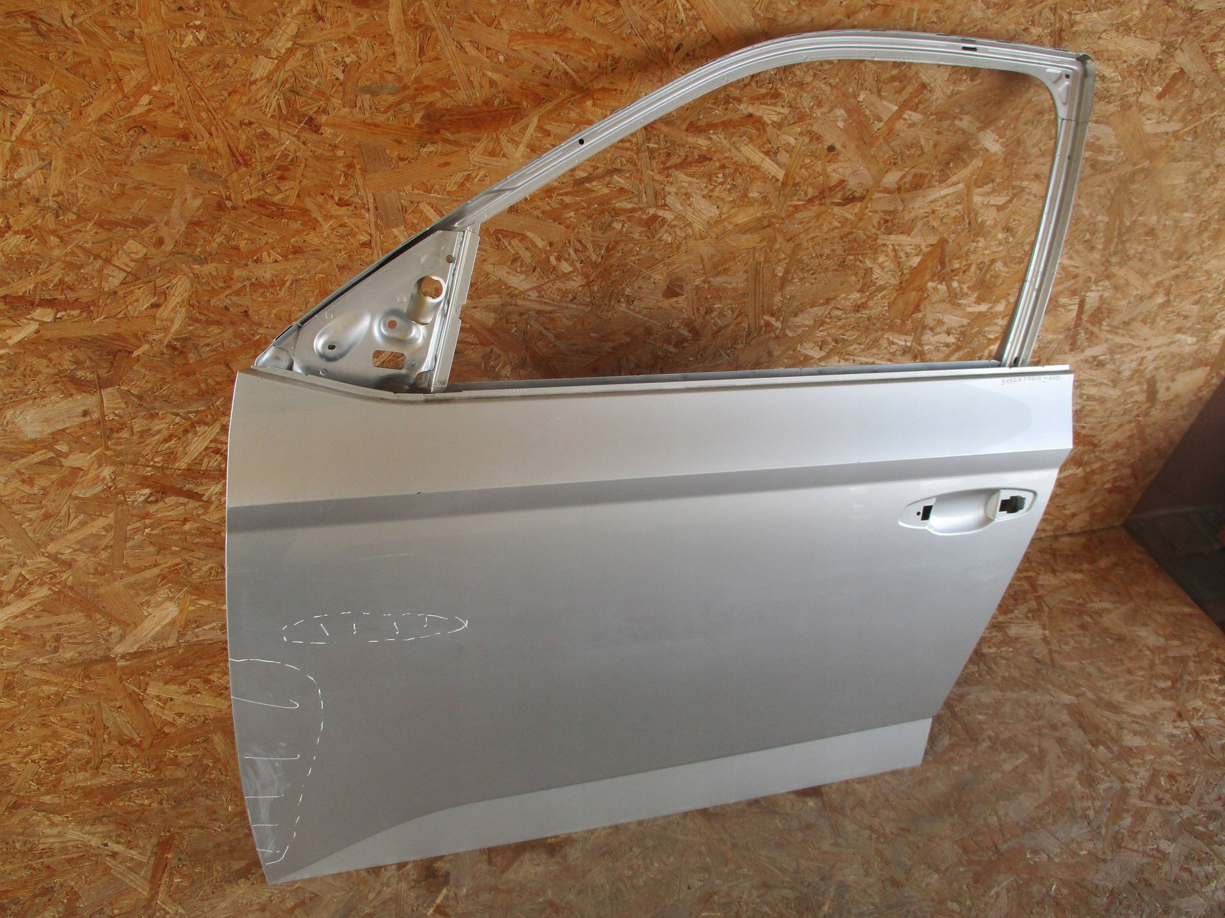 door front front left SKODA FABIA III 6V0