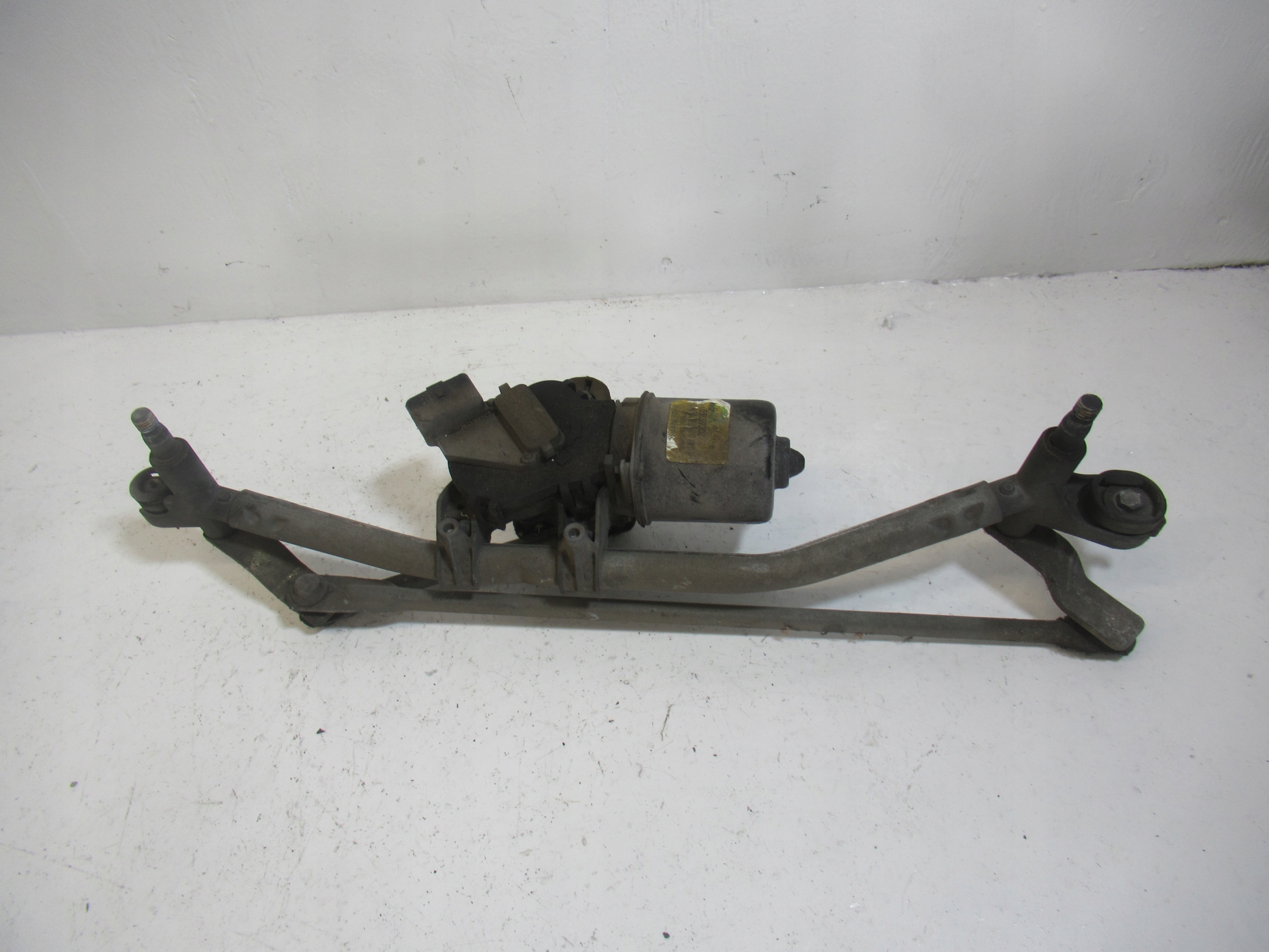 wiper mechanism front CITROEN C2