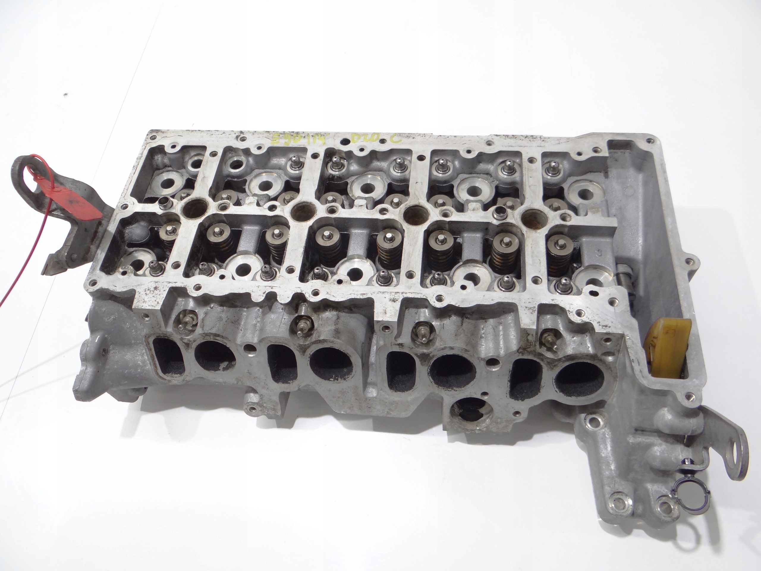 head. BMW E90 N47D20C 7797678