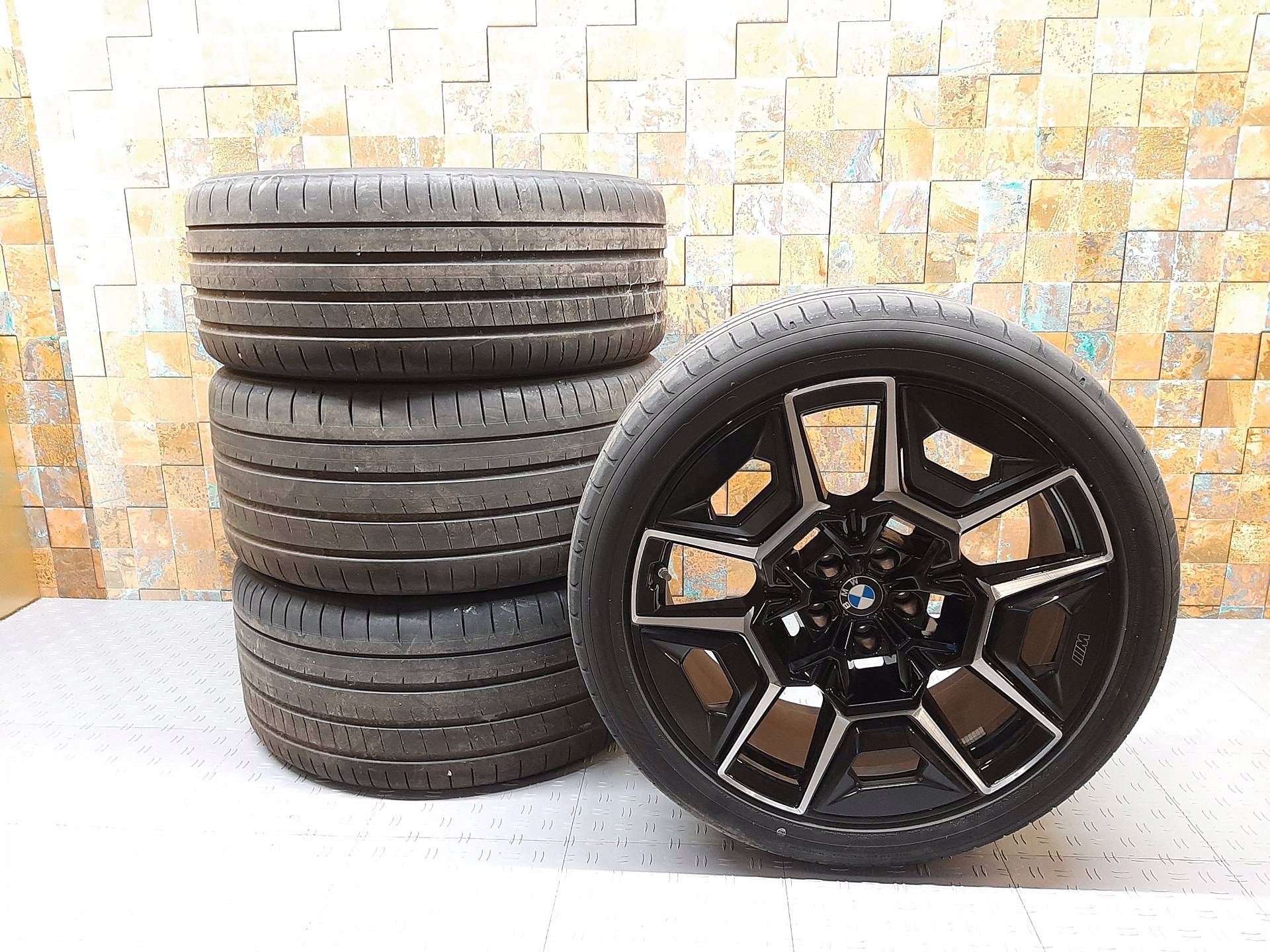 Nowe Koła Letnie Felgi Opony 922M R22 BMW XM G09