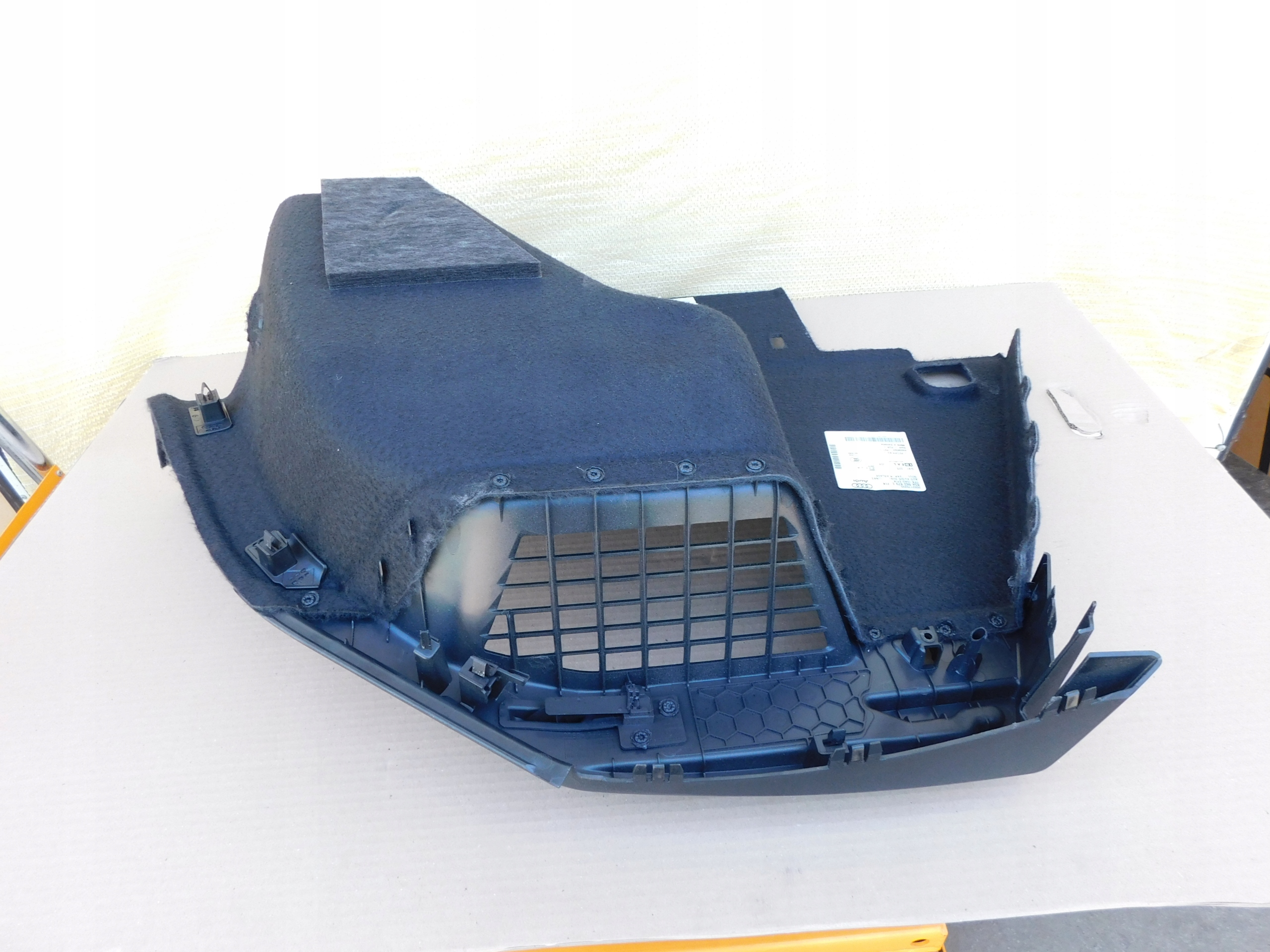side upholstery boot left left rear part Audi Q3 II 83A863879E originál