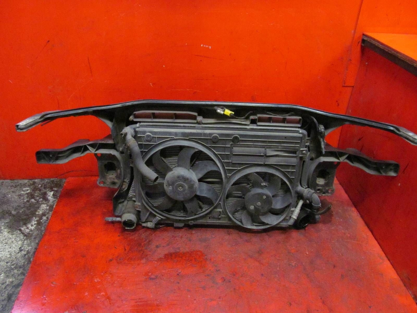 VW PASSAT B6 3C 2.0 TDI BKP support panel for radiators radiator fan sider KOMPLET