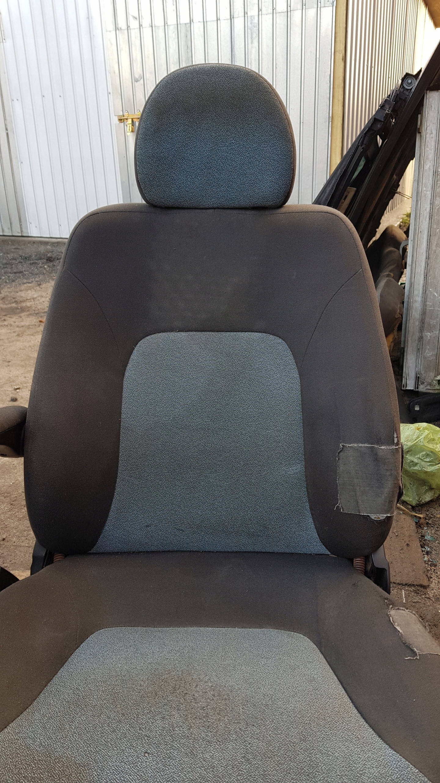 FIAT DOBLO and seat driver´s left armrest