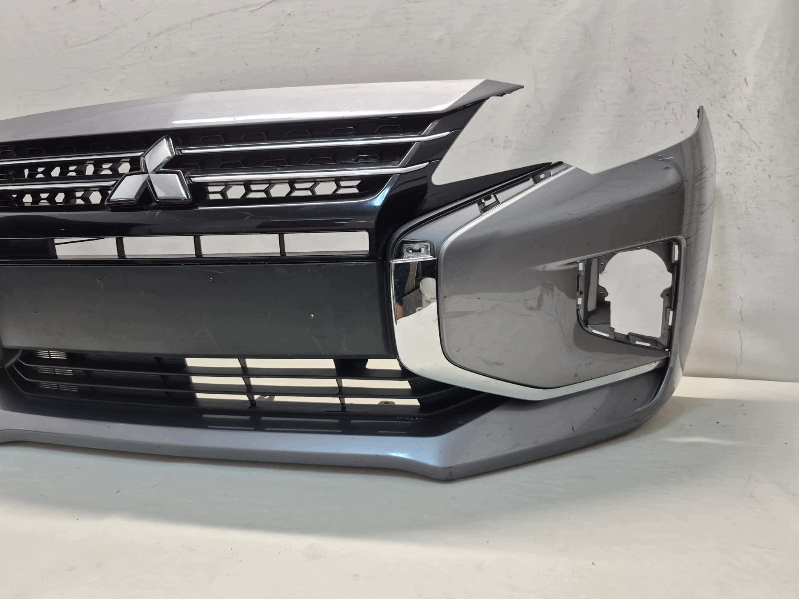 MITSUBISHI SPACE STAR II LIFT 19- bumper front front 6400J973ZZ