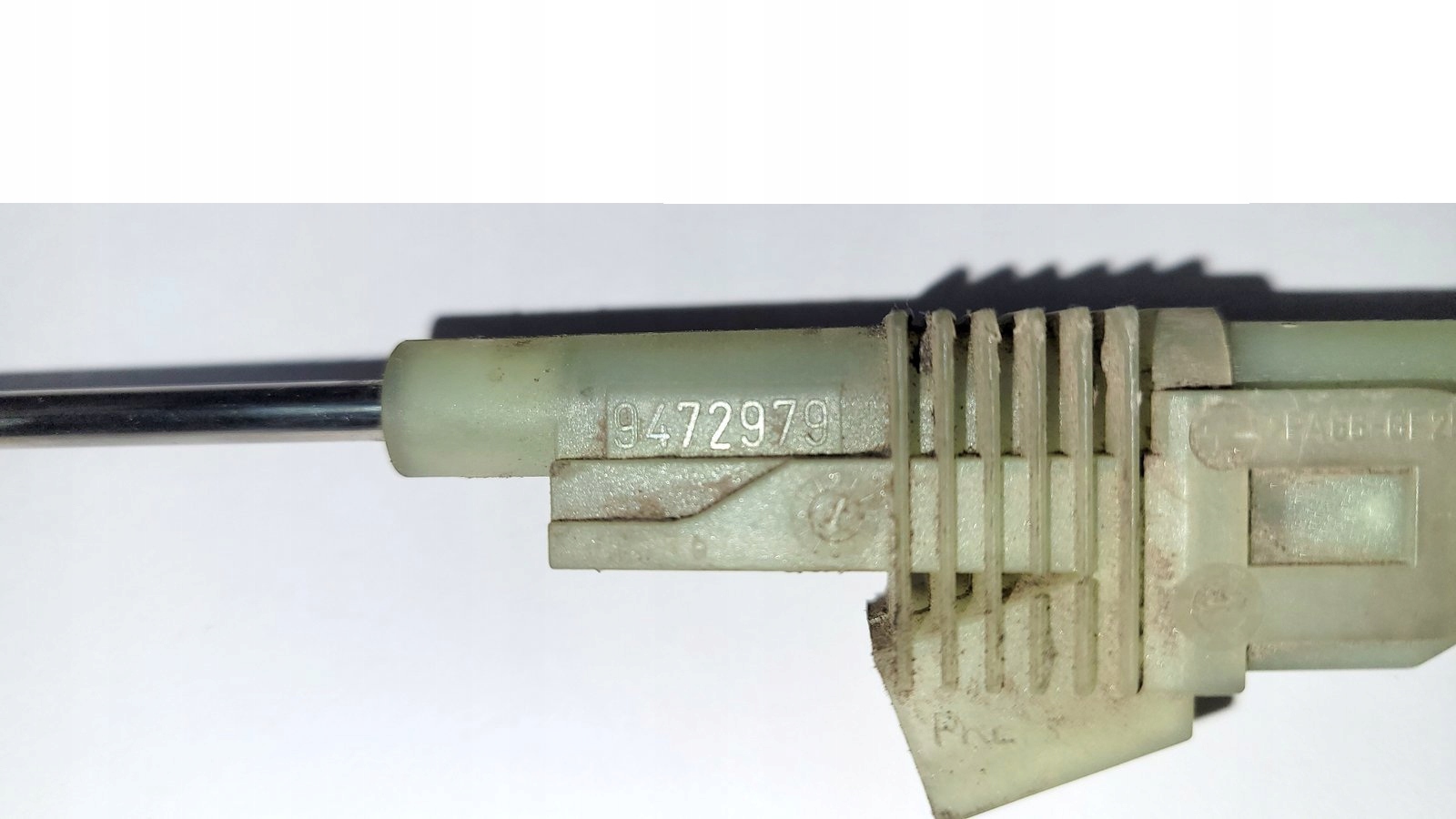 CZUJNIK PEDAŁU SPRZĘGŁA VOLVO C70 S60 S70 S80 V70 9472979 Producent części OEM