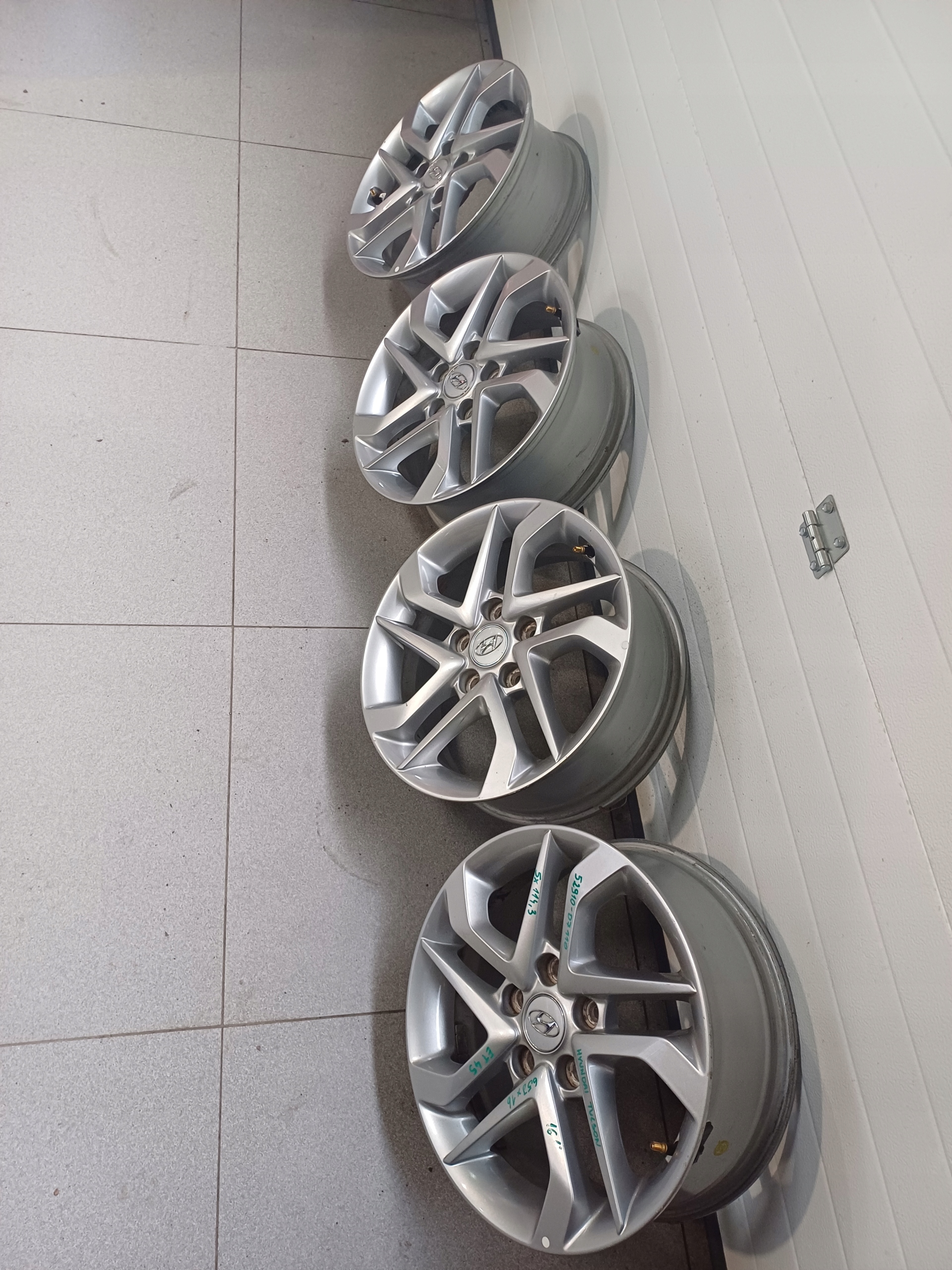 discs disc HYUNDAI 16 5 X 114,3 ET 45 52910-D7110