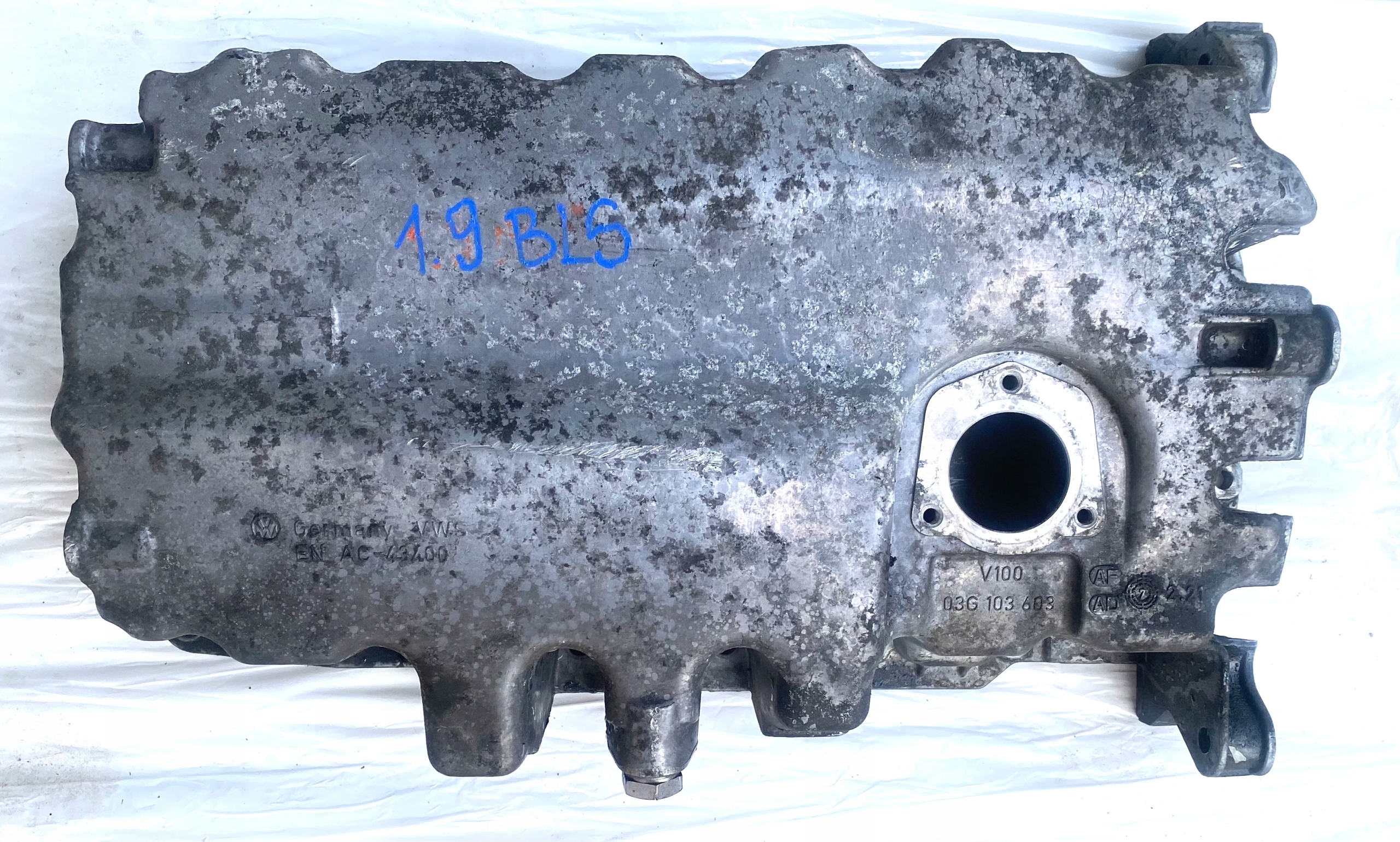 MISA OLEJOWA AUDI 1 9 BLS 03G103603 Part number 03G 103 603