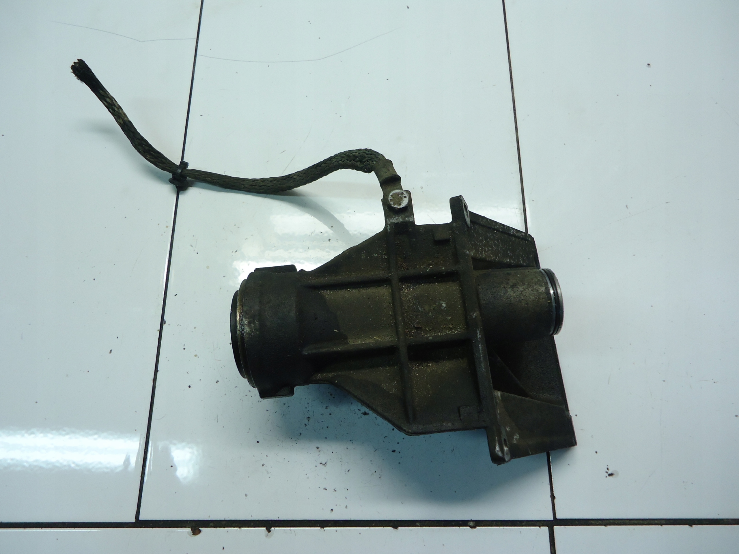 BMW X3 F25 2.0 D N47 Support Demi axe 3448546