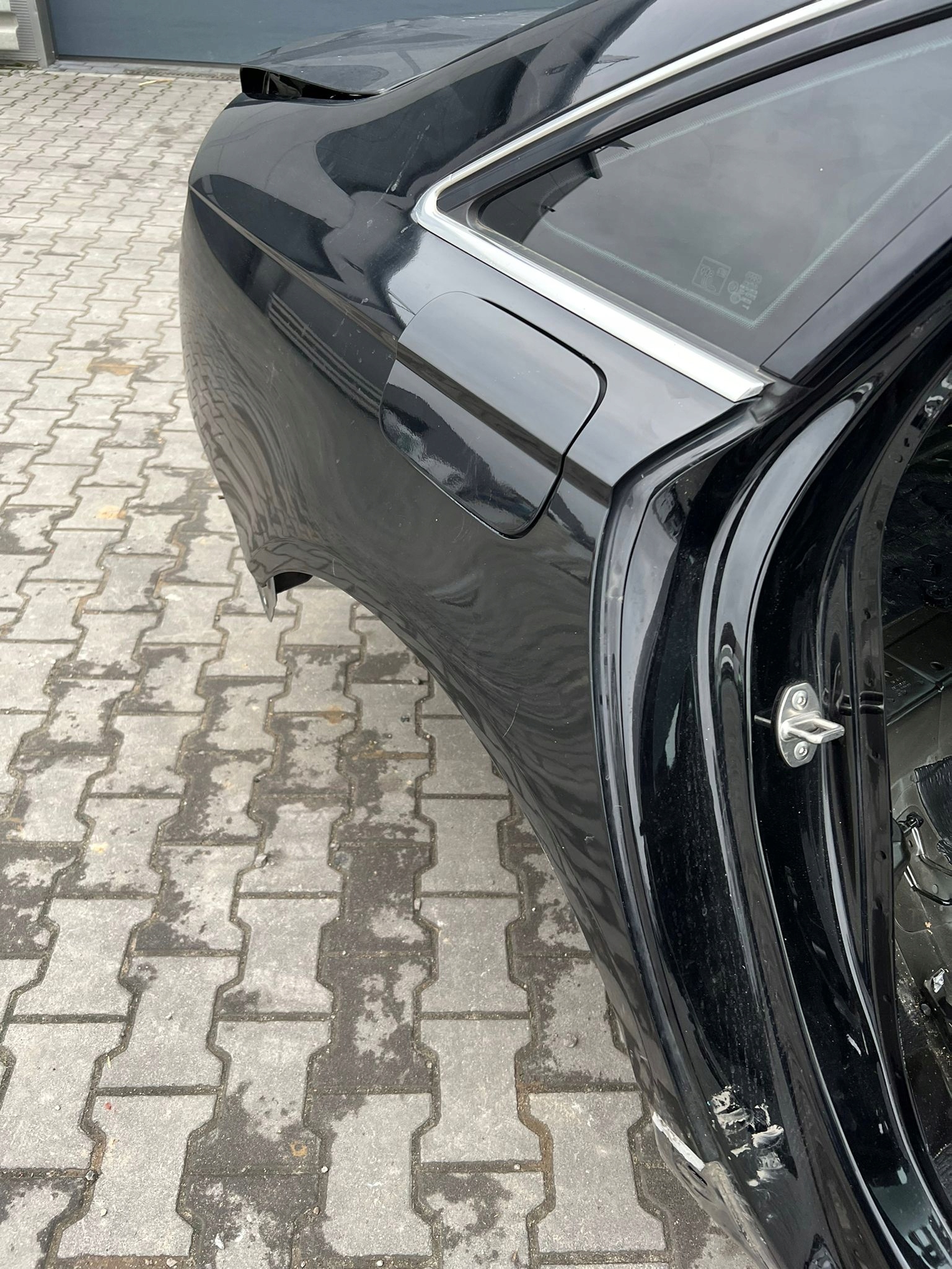 AUDI A6 C7 Berline Longeron Aile Droite Arrière Couleur LY9T