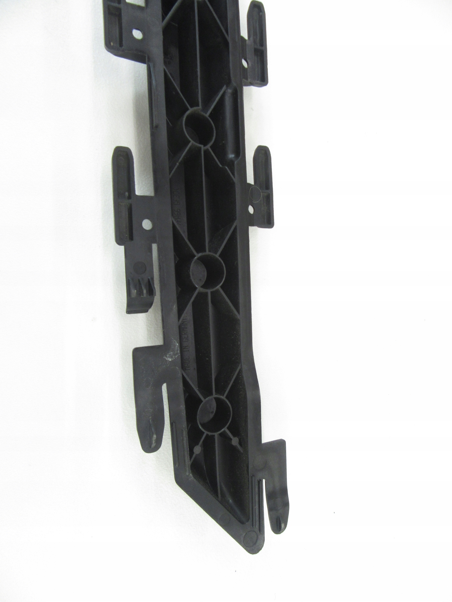 kryt lišta filtru pod oknem BMW e60 e61 e63 e64