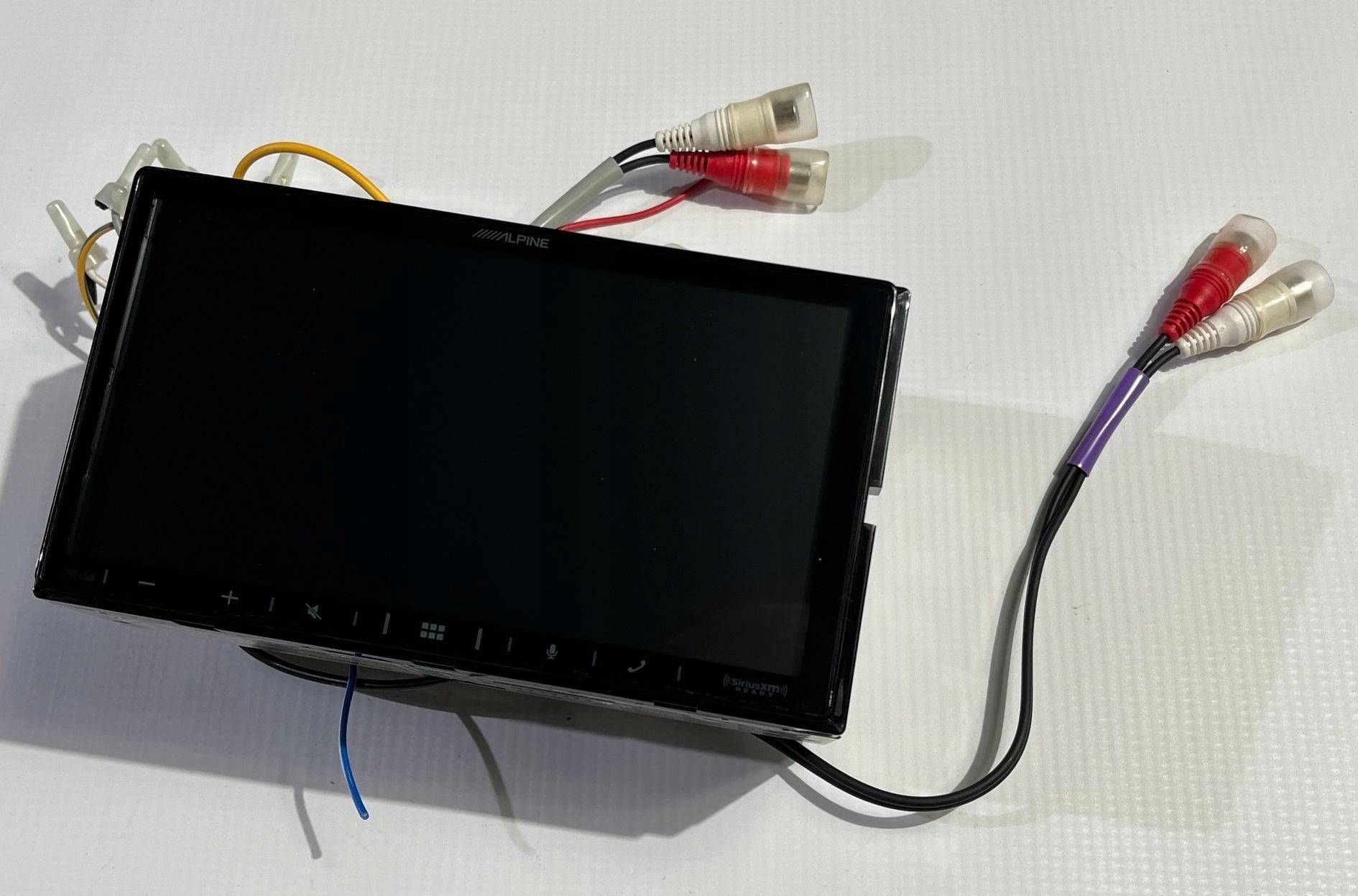 Stacja multimedialna radio ALPINE ILX-W650