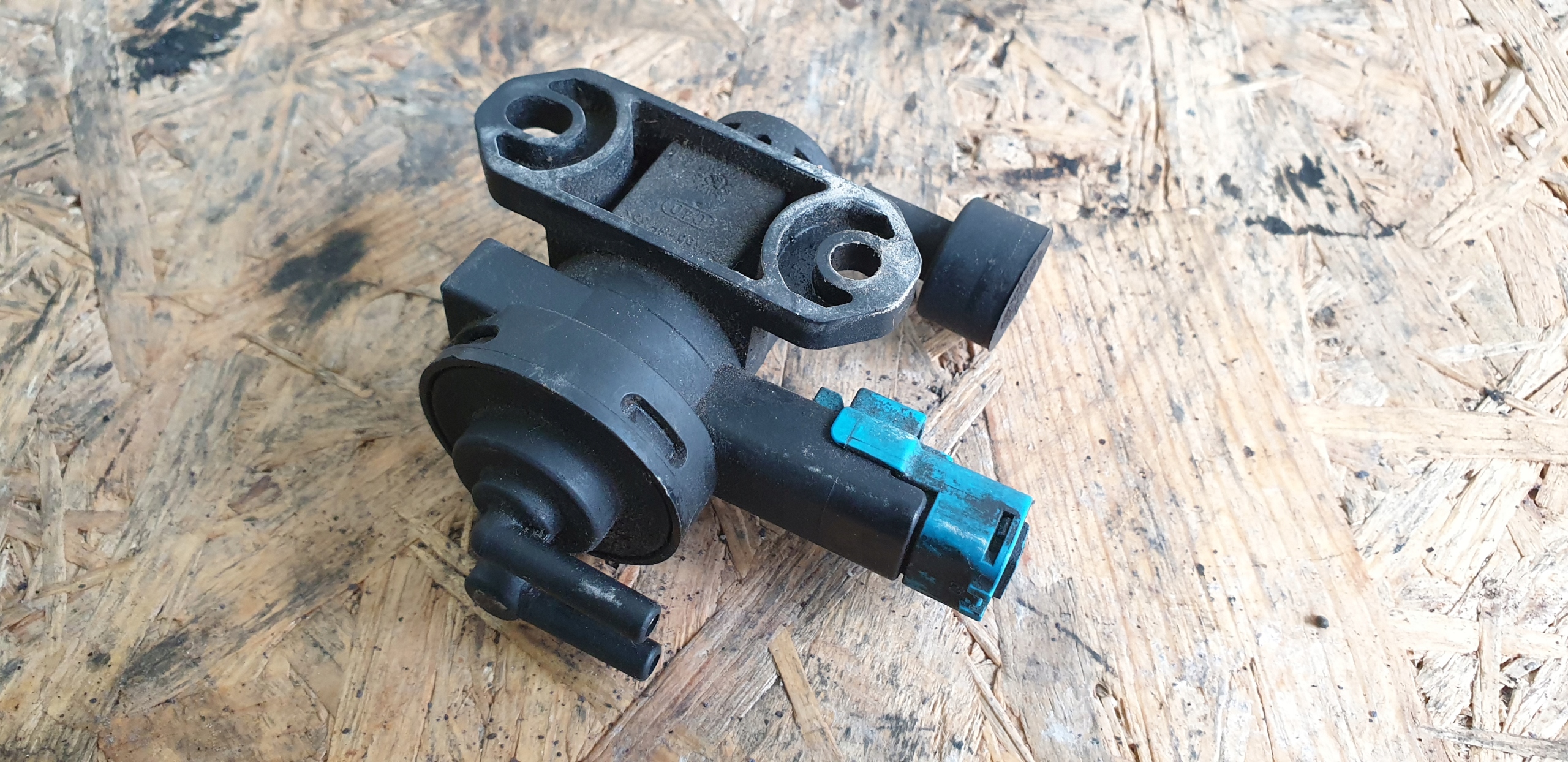 Fiat OE 9628971180 клапан давления