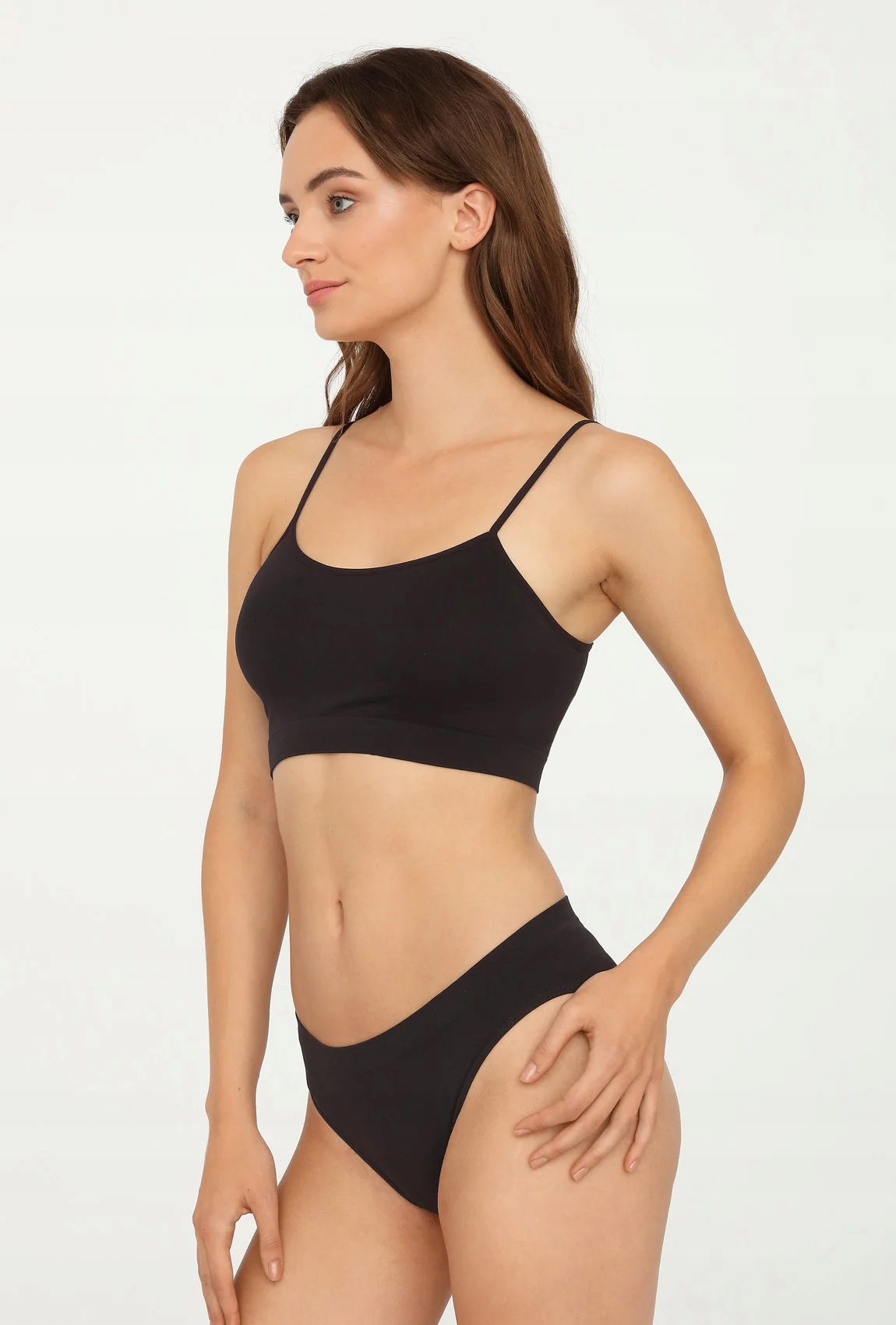 3 X GATTA TOP CIENKIE RAMIĄCZKA CZARNY L Fason inny