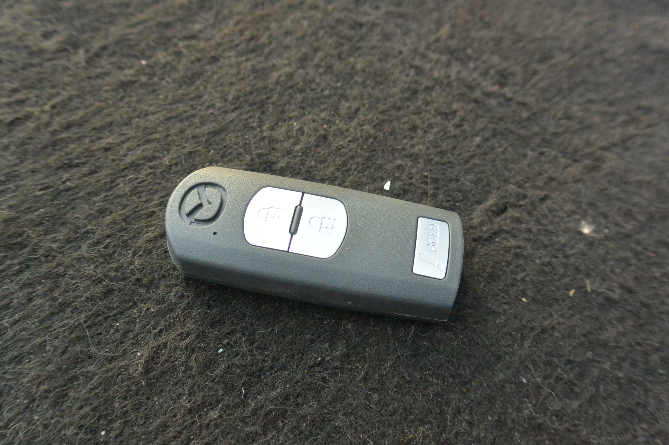 key KKLUCZ KEYLESS MAZDA 3 6 CX5 CX9 USA