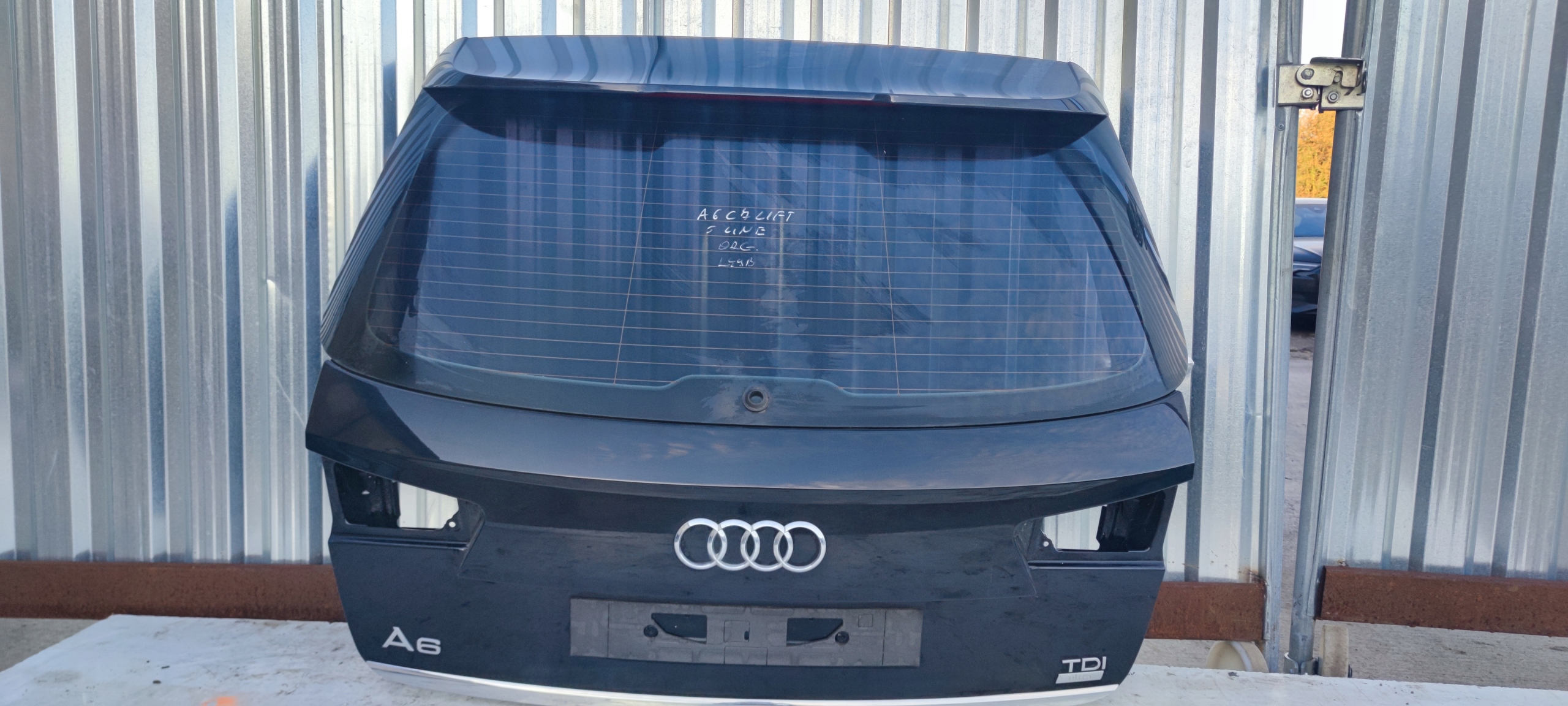 boot doors rear part AUDI A6 C7 AVANT/KOMBI LY9B LIFT S LINE original !!!