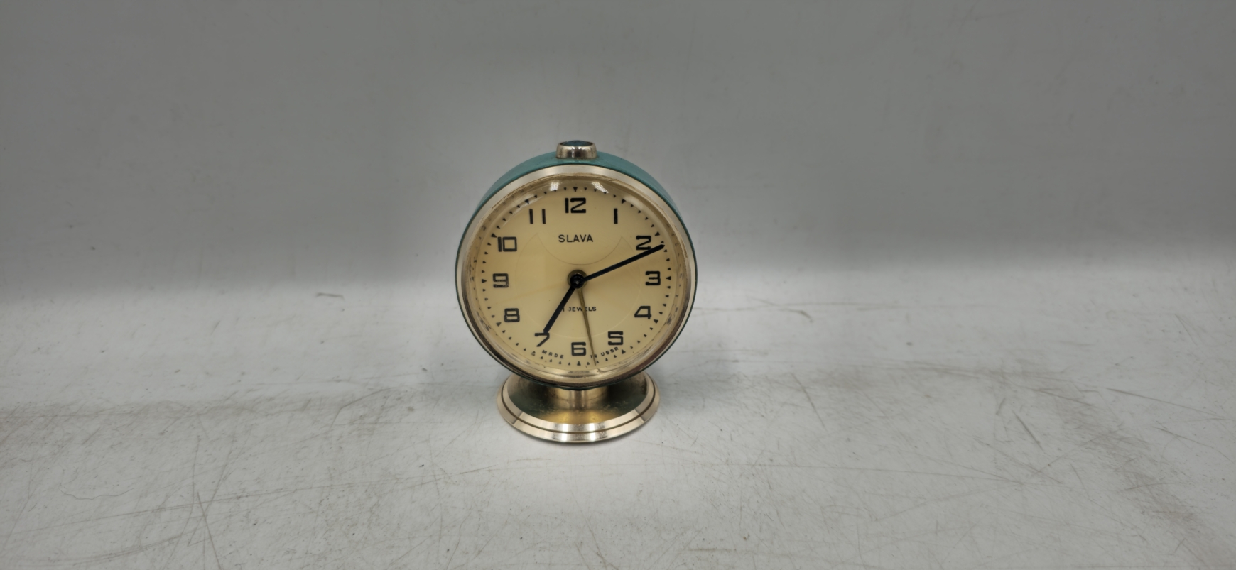 ЧАСЫ БУДИЛЬНИК СЛАВА