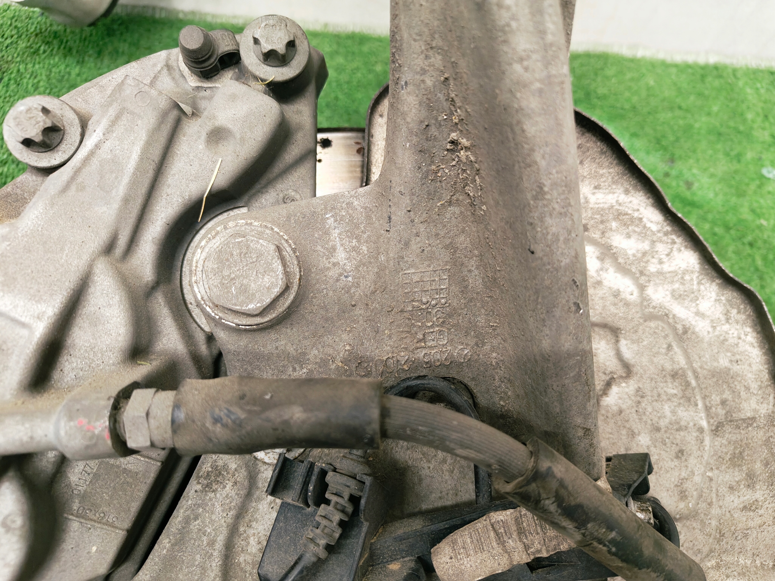 MERCEDES BENZ W205 swing left front front