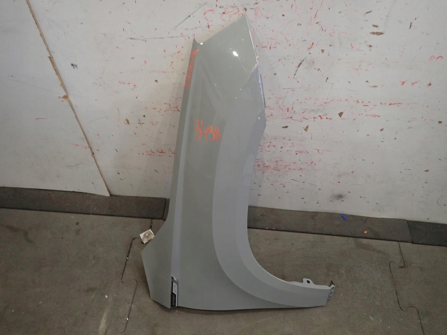 fender front front right SKODA KAROQ 2018