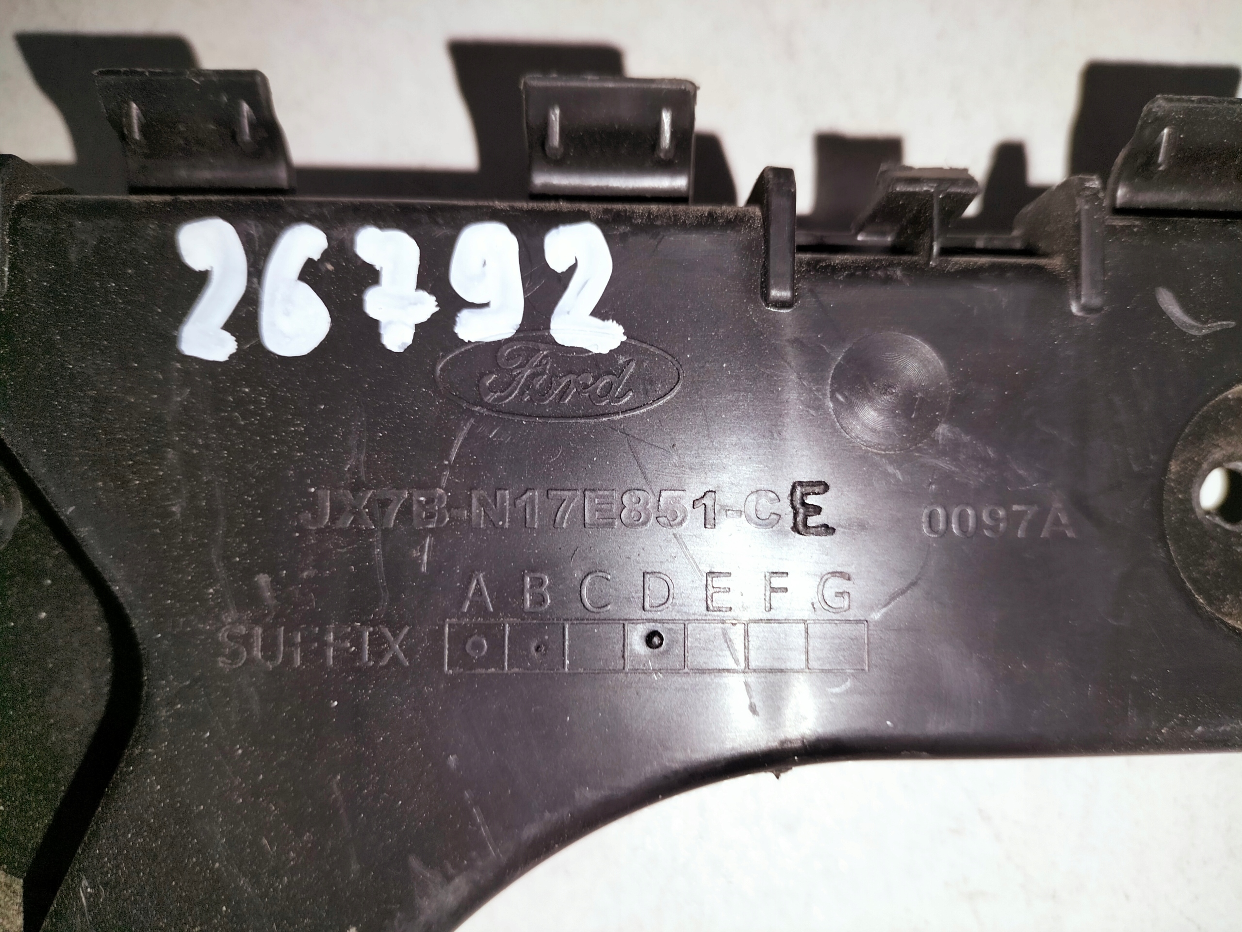 bumper bracket rear part left FORD FOCUS MK4 18- KOMBI