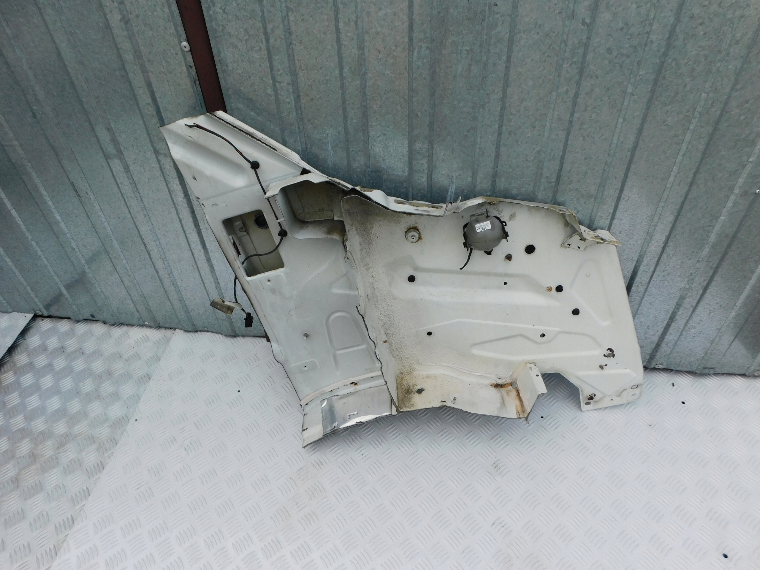 VW CRAFTER quarter fartuch quarter left OEM original