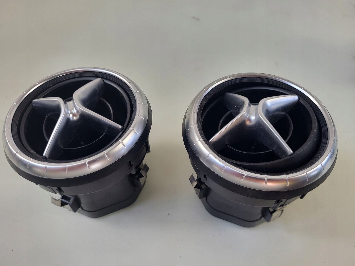 MERCEDES CLA C117 W117 X117 grid air conditioning devices front front