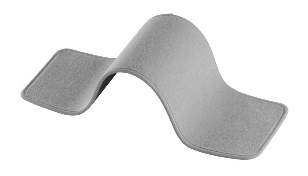 Mercedes E-trieda koberček velúr zadný kryt tunela