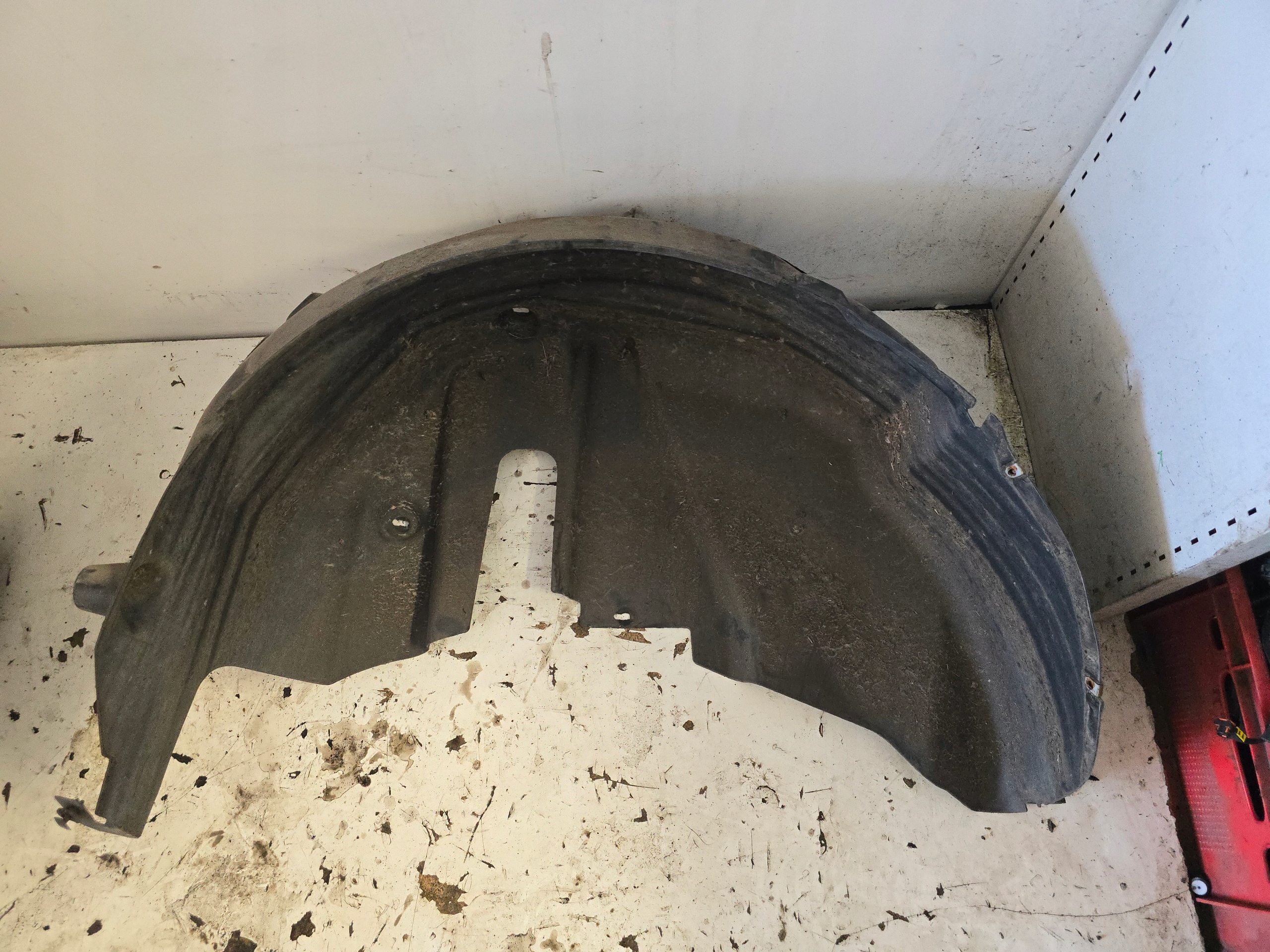 OPEL CROSSLAND X mudguard left rear part left rear.