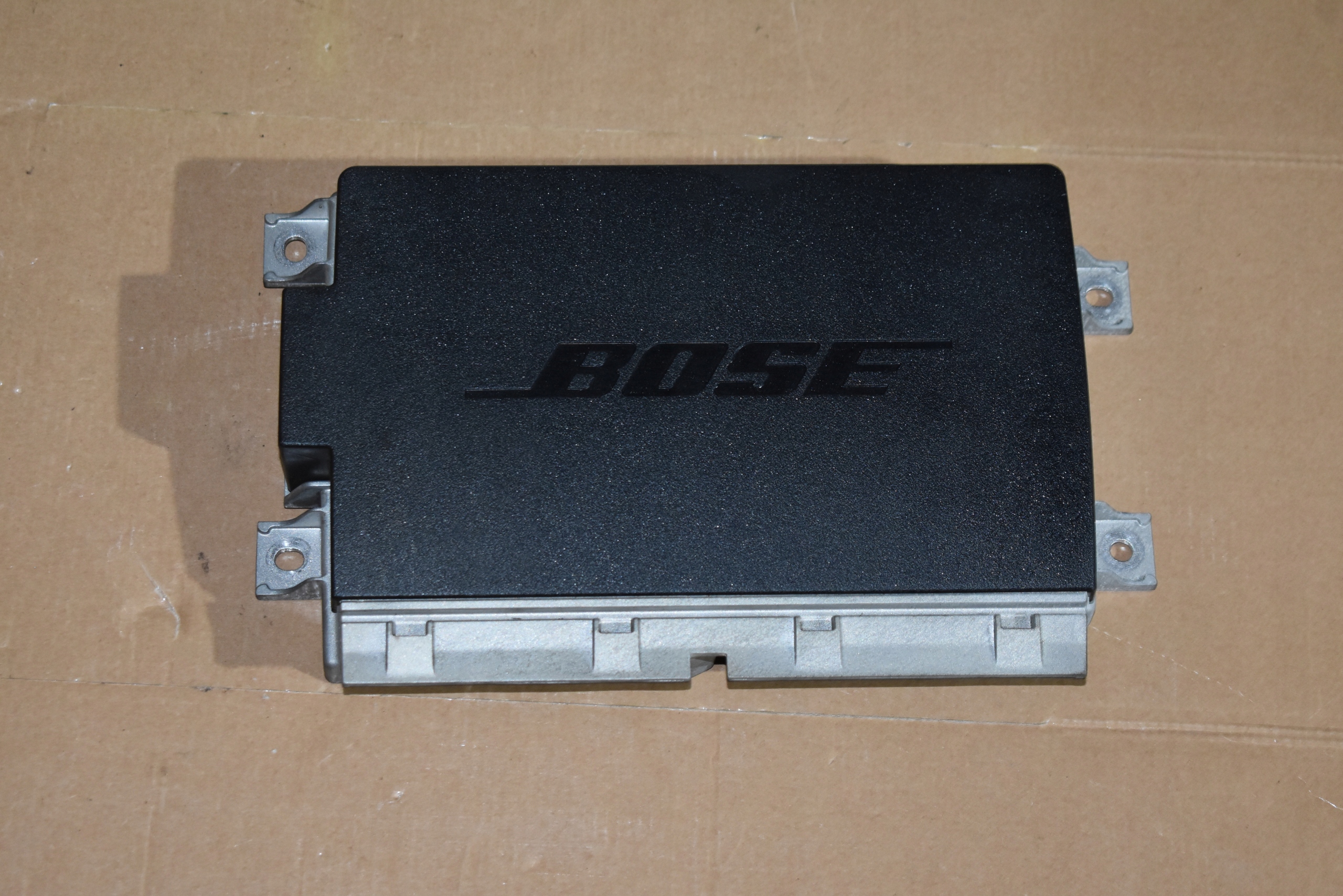 IDEALNY amplifier BOSE PORSCHE PANAMERA 971 A 1