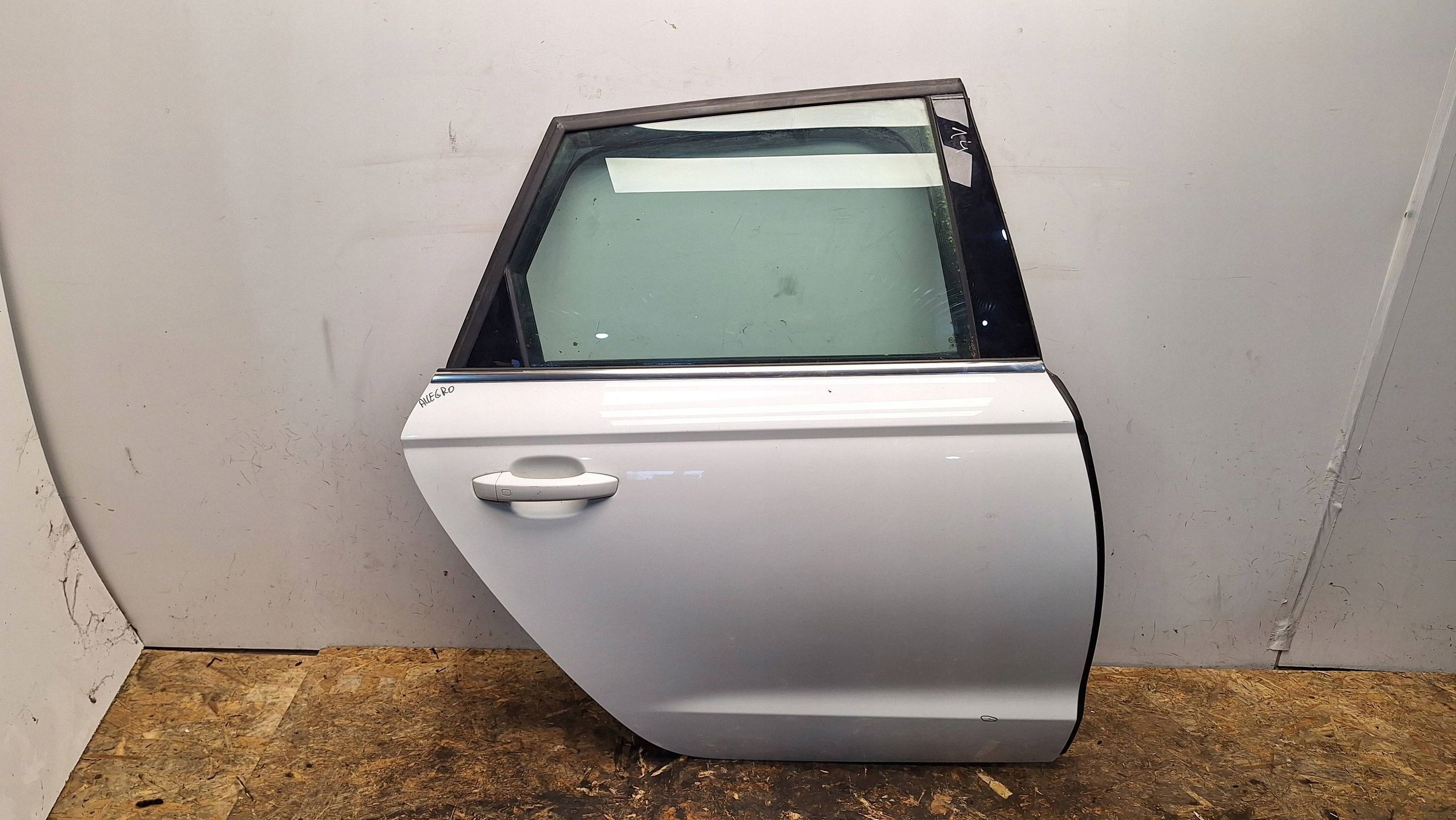 Audi A6 Tür Hinten Rechts Kombi Door Porta Porte - Thumbnail 1