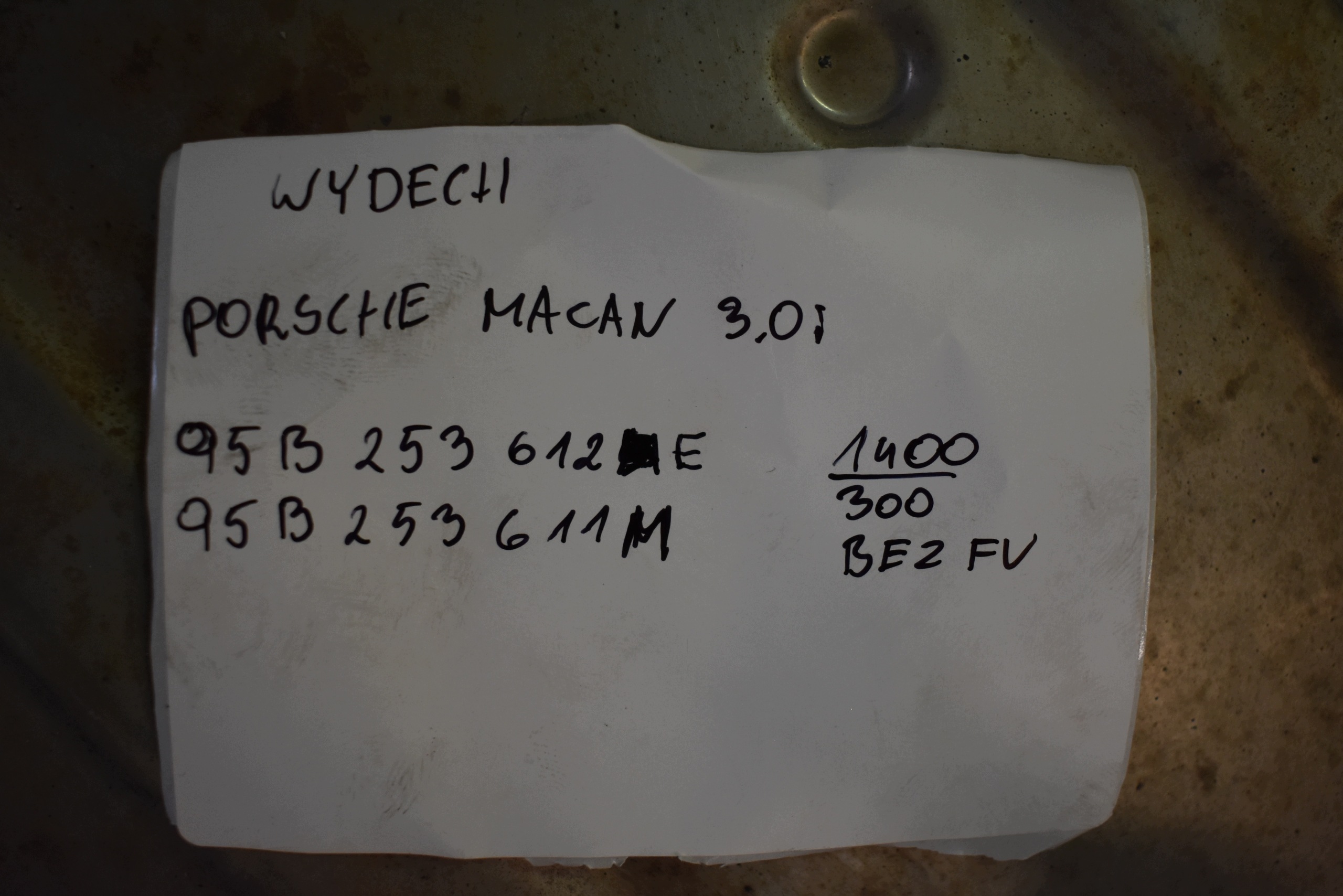 kipufogó PORSCHE MACAN 3.0i 1