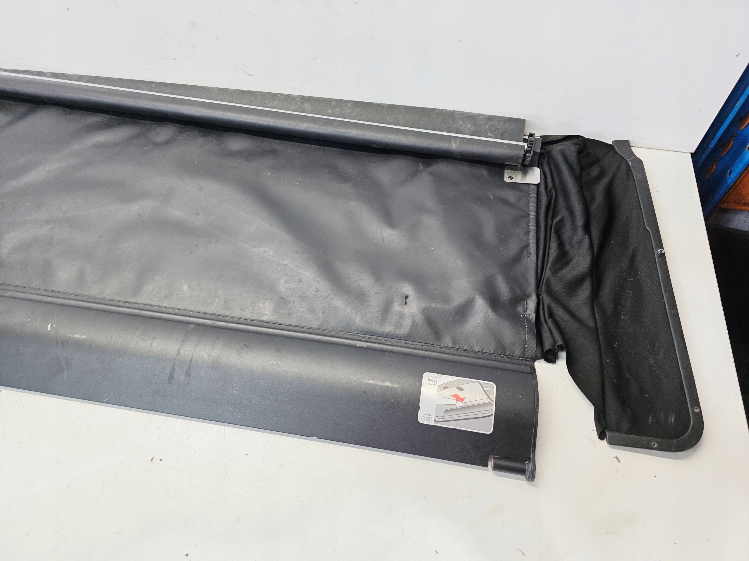 blinds covering roofs boot AUDI A5 8T CABRIO 8F0010530
