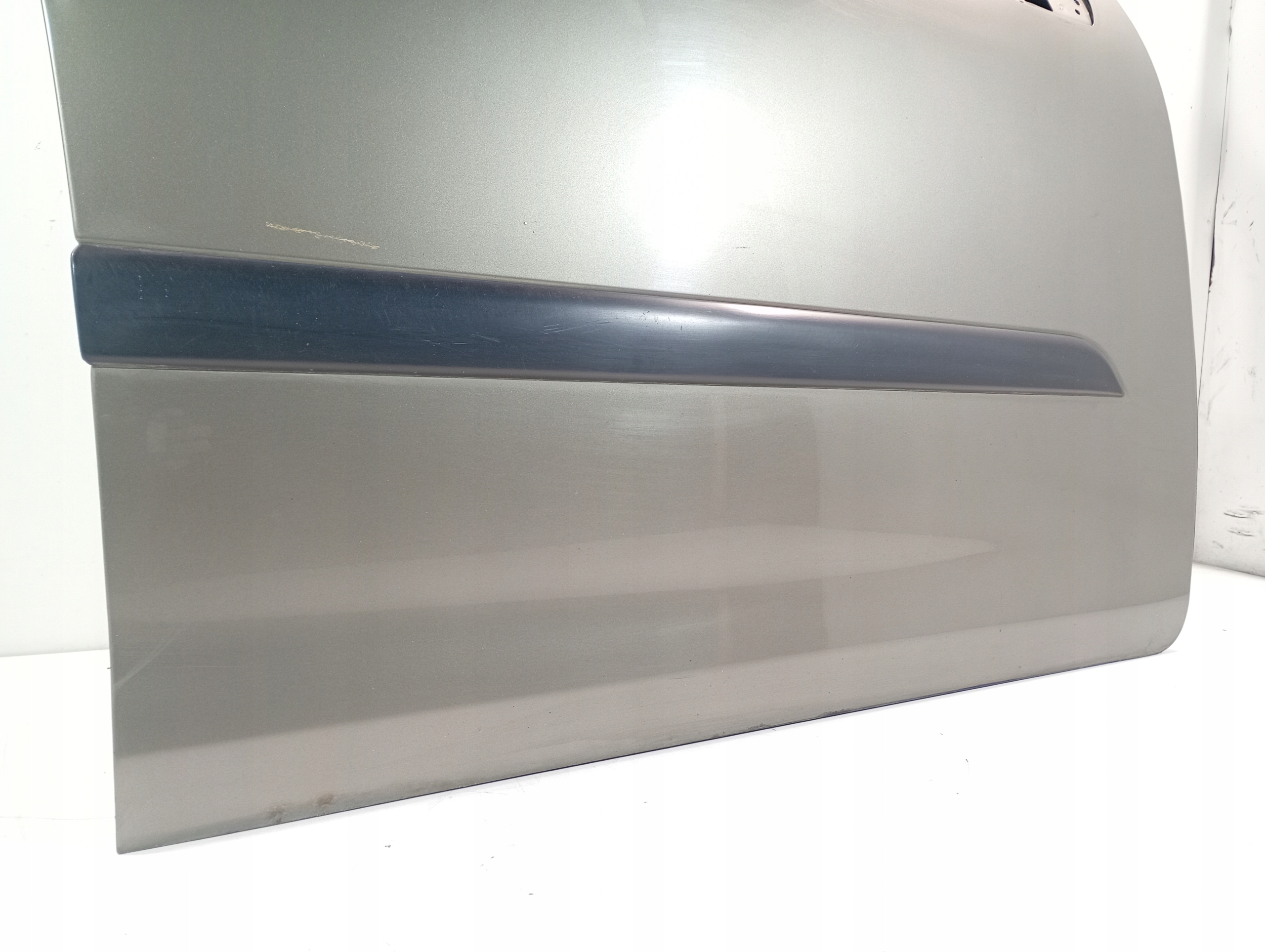 Citroen C4 Picasso 06-13 door right front kod lakieru KEBC