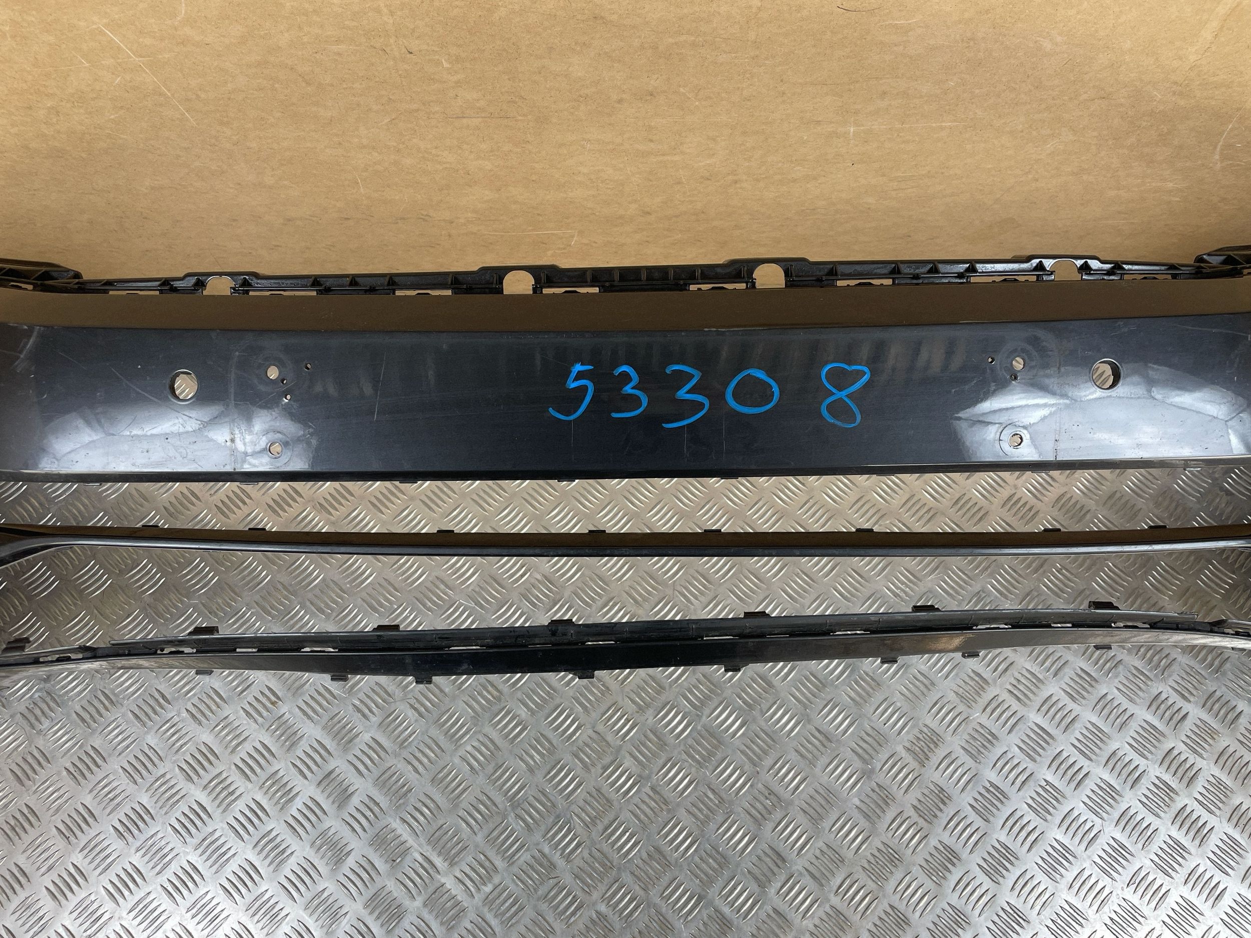 bumper front 6xPDC without washers VW PASSAT B8 3G 3G0 LIFT 2019-2024
