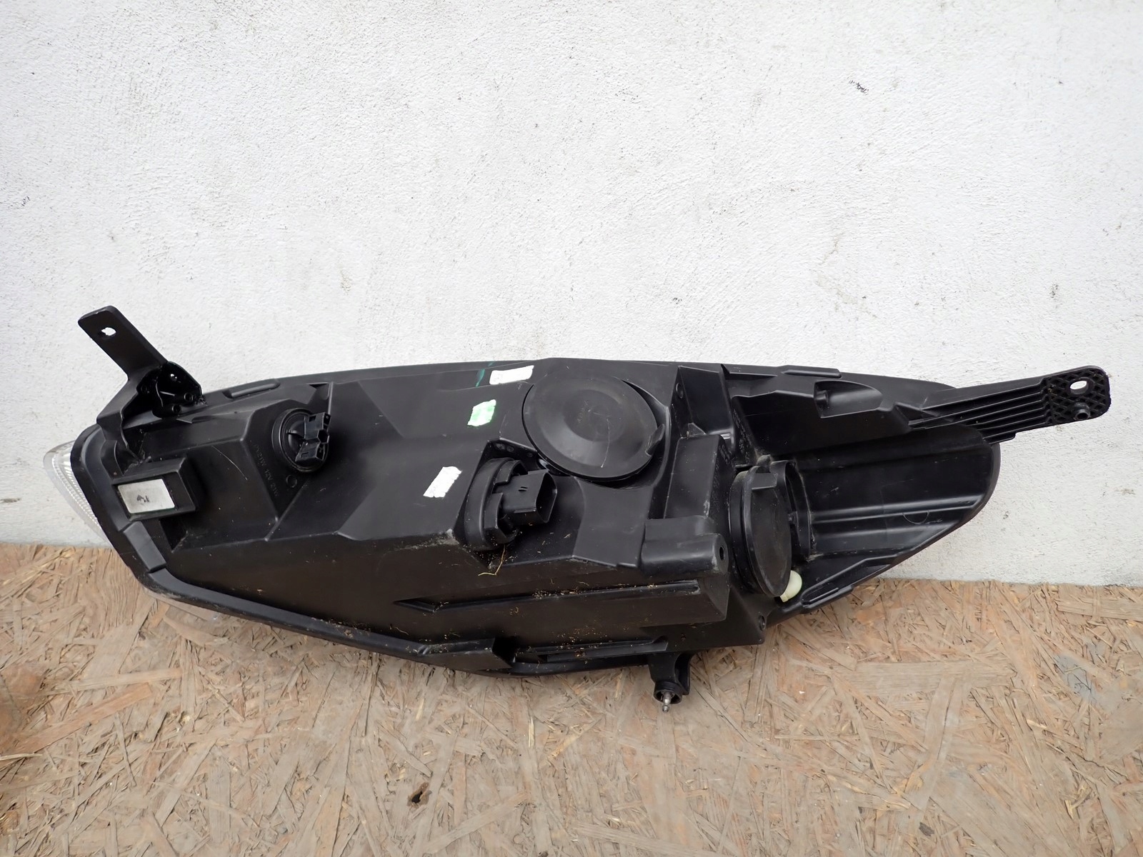 light right REFLEKTOR FORD FIESTA MK8 VIII 2017