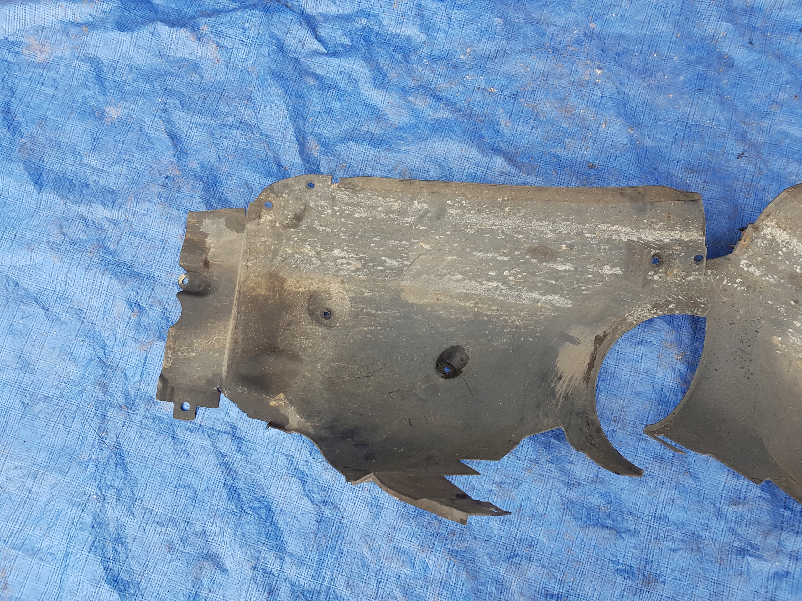 complete mudguard right front left front MERCEDES W203 COUPE CL CLC