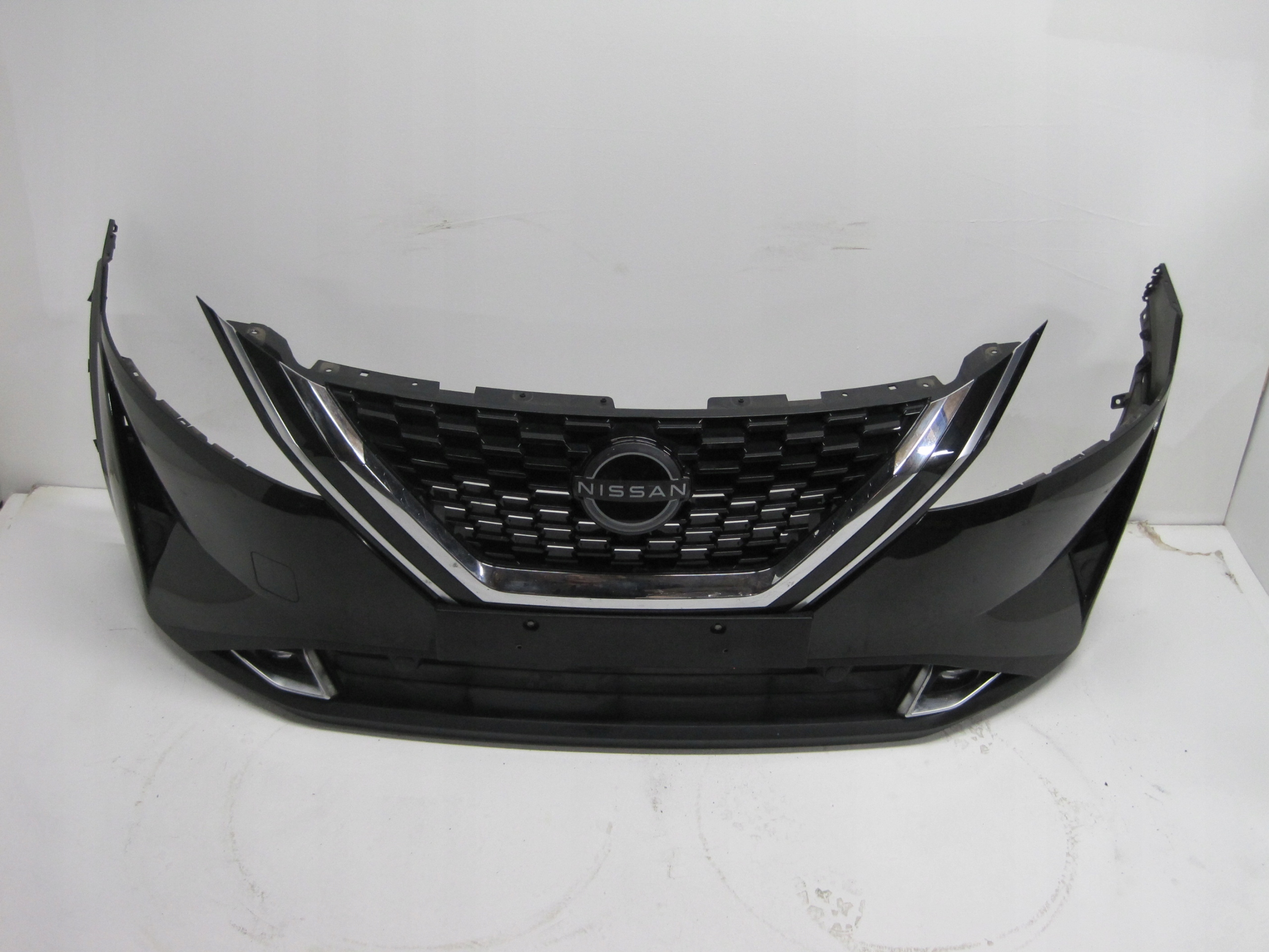 bumper NISSAN QASHQAI III J12 4 PDC front front