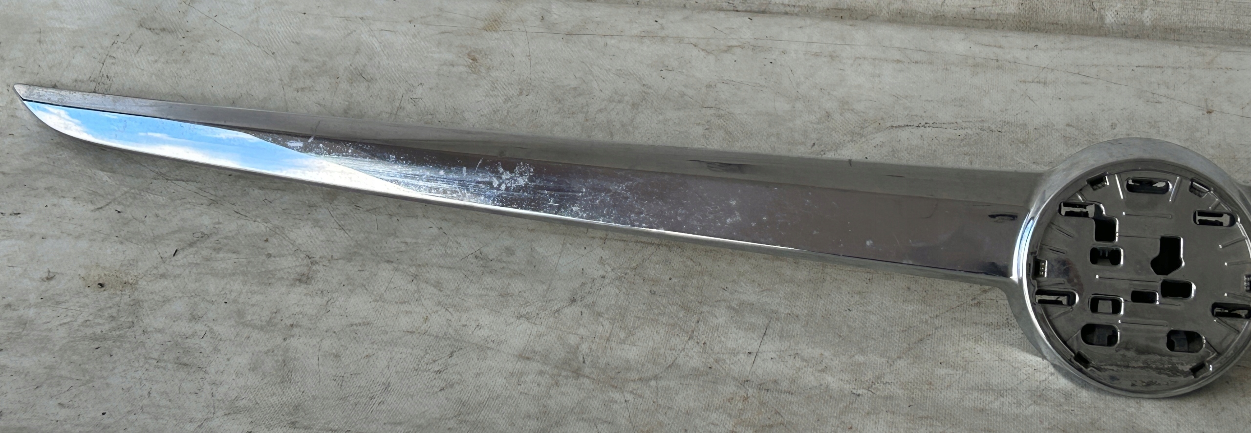 moulding CHROM bonnet rear part OPEL INSIGNIA A HB