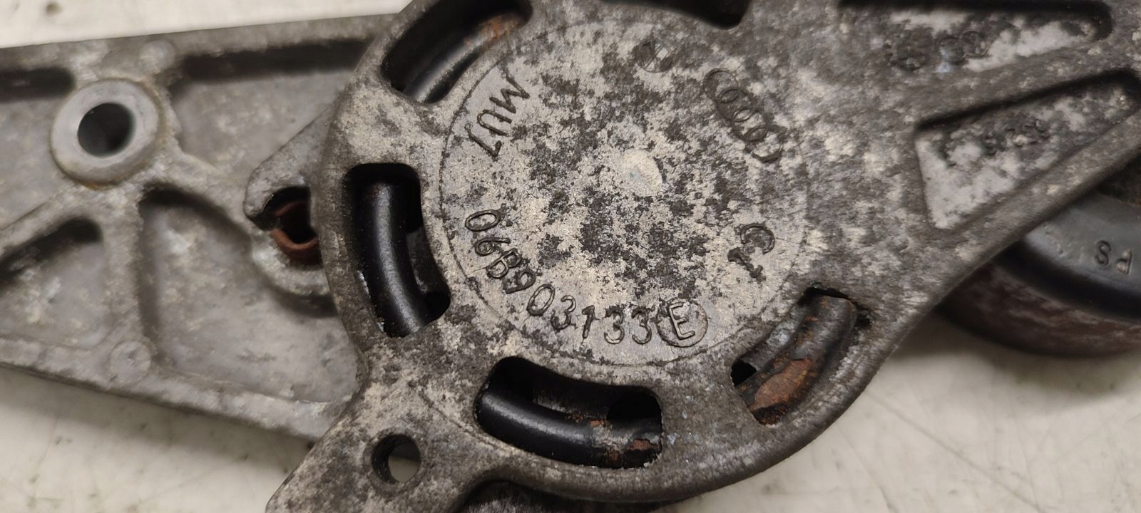 španovákem wielorowkowego Audi A4 B7 1,8TB BFB