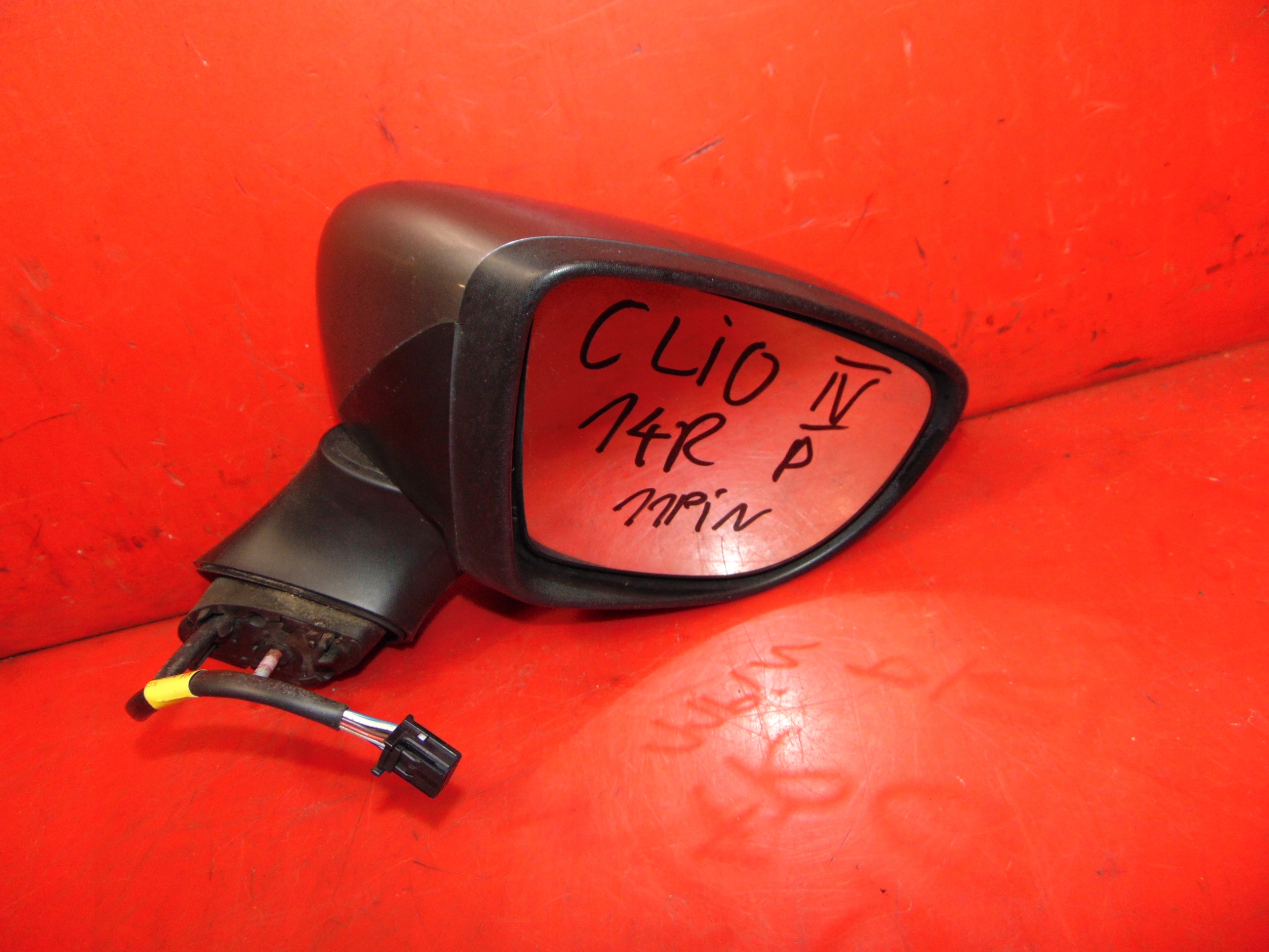 RENAULT CLIO 4 IV TEKNG mirror right 11 PIN EU