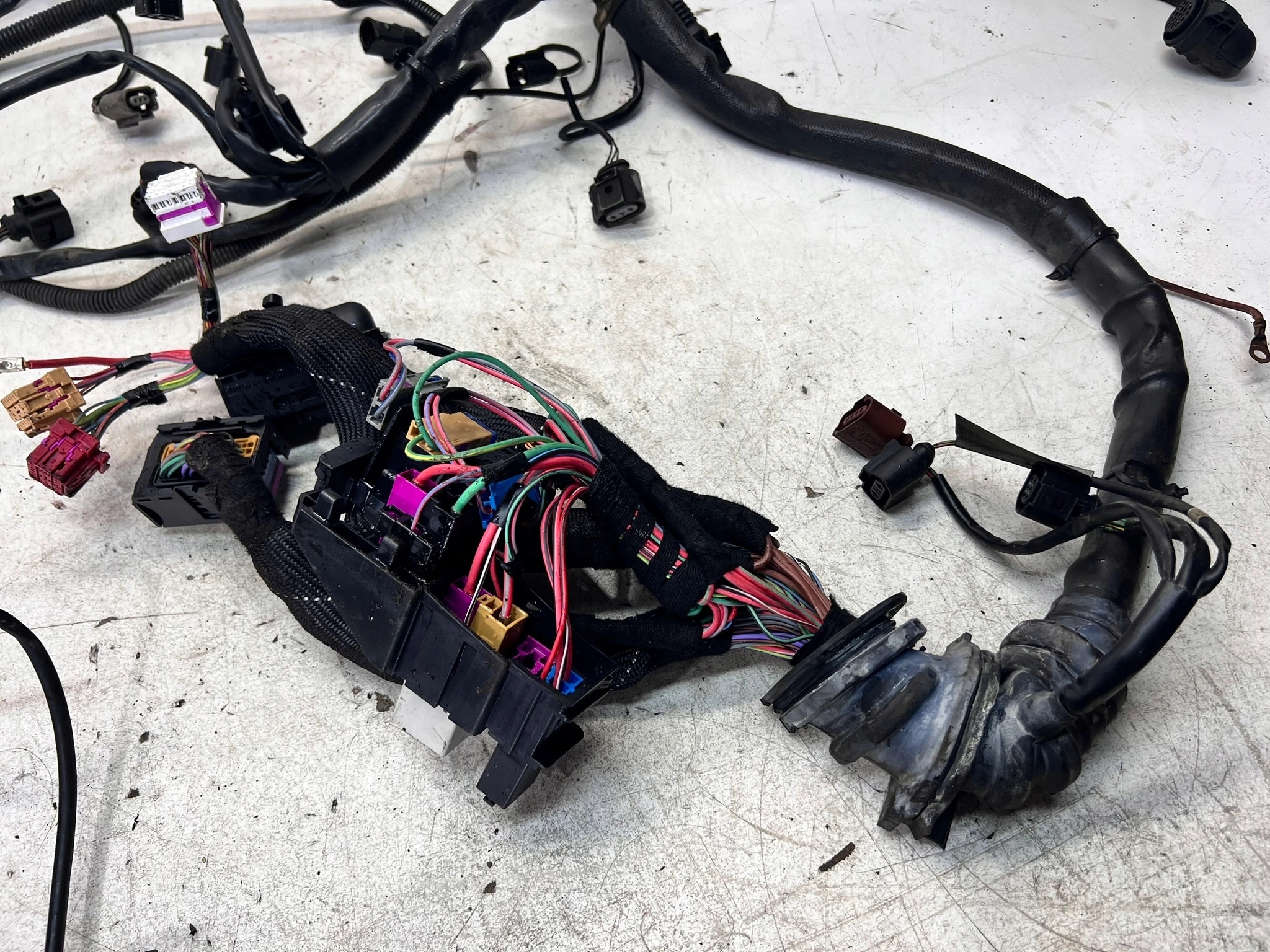 bundle motor wiring AUDI A4 B7 2.0 TFSI 8E1971074CE