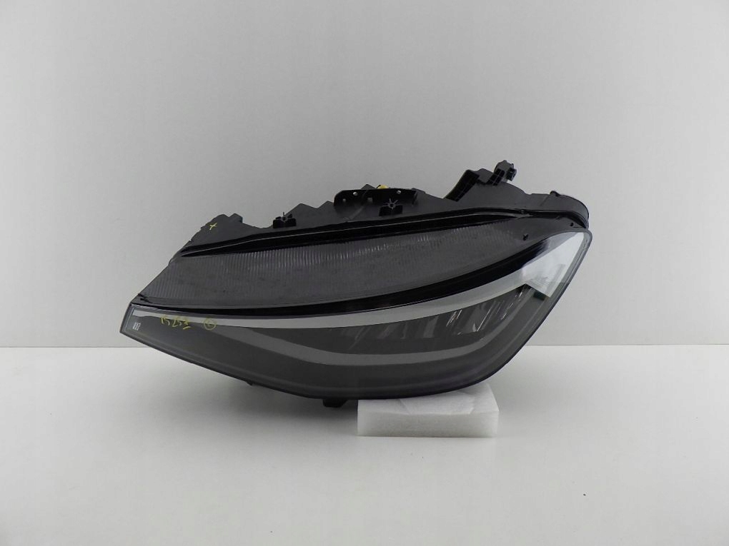 VOLKSWAGEN ID.4 VW ID4 11B941005B light front left