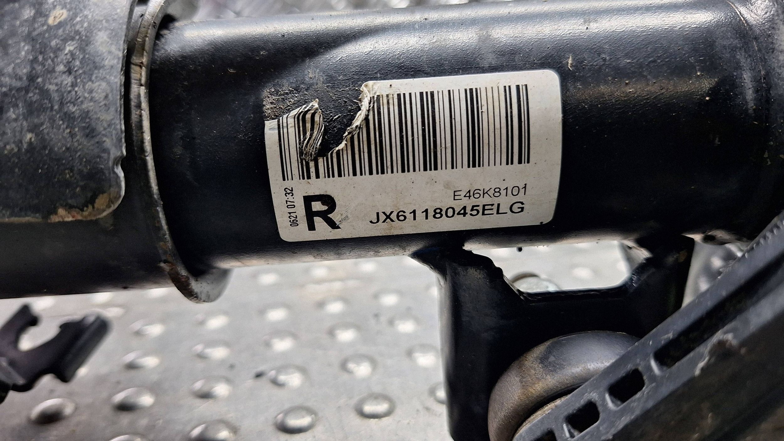 shock absorber right front JX61-18045-ELG FORD FOCUS MK4 1.5 TDCI